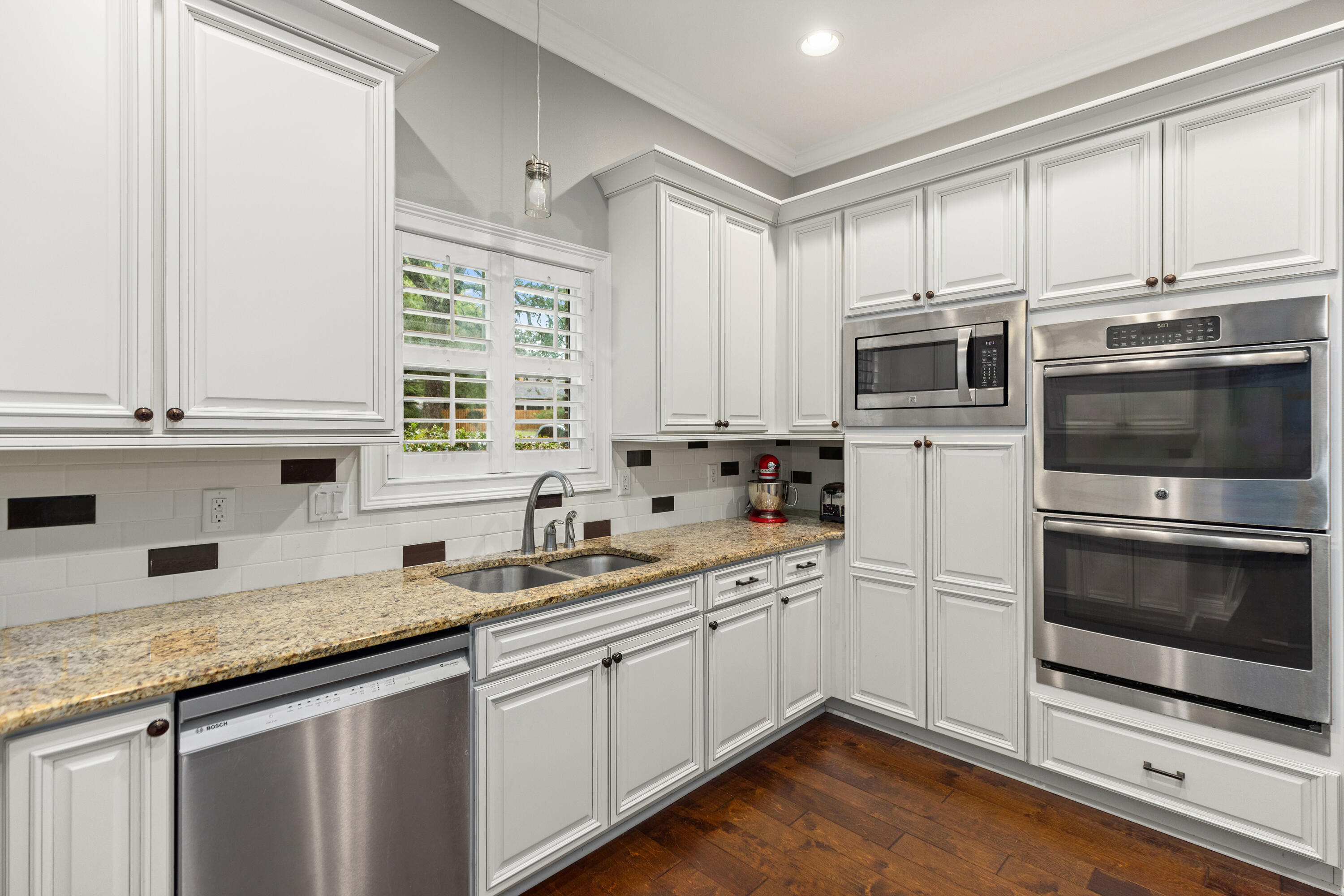 ROCKY BAYOU COUNTRY CLUB ESTATES 10 - Residential
