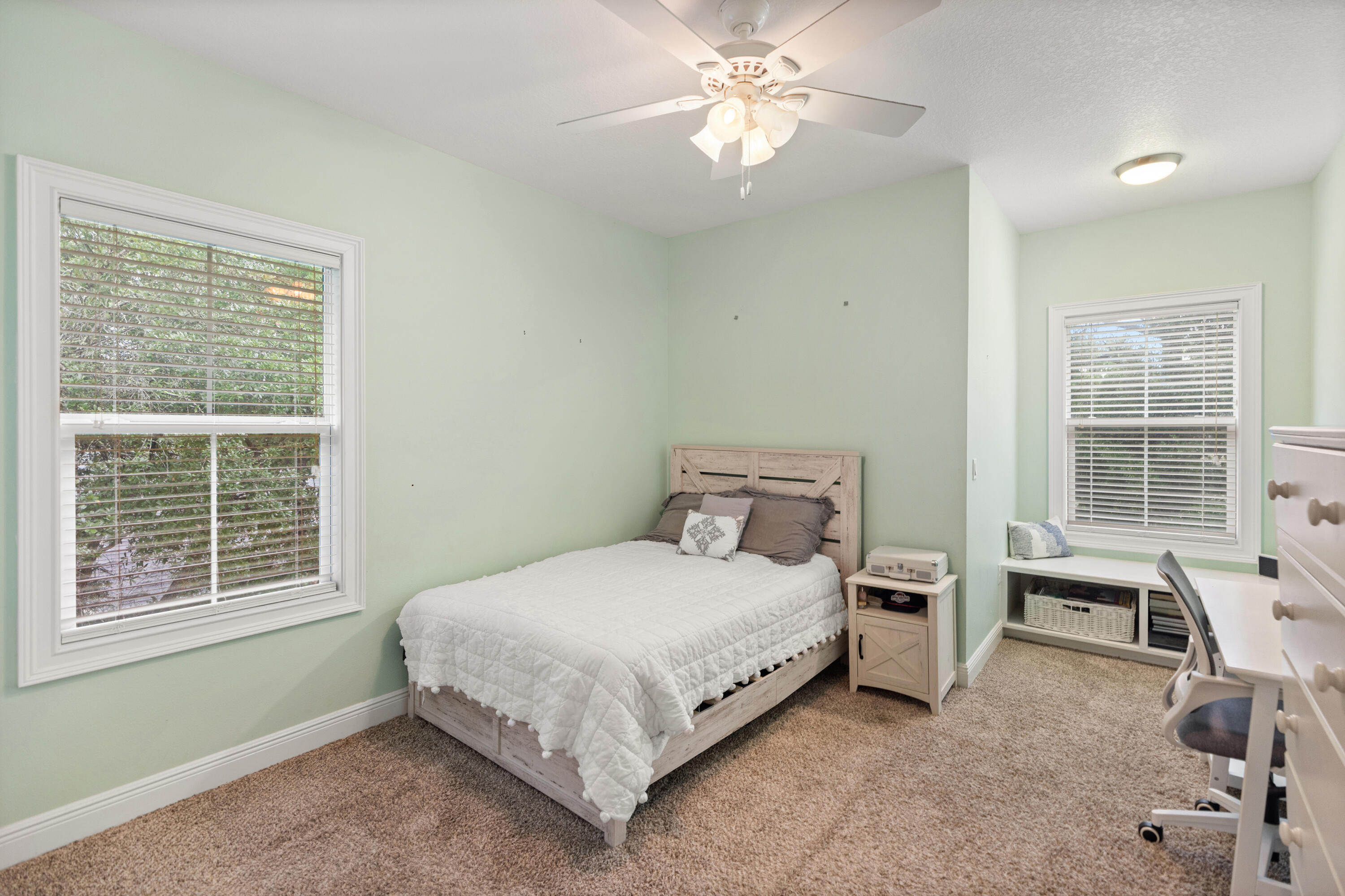 ROCKY BAYOU COUNTRY CLUB ESTATES 10 - Residential
