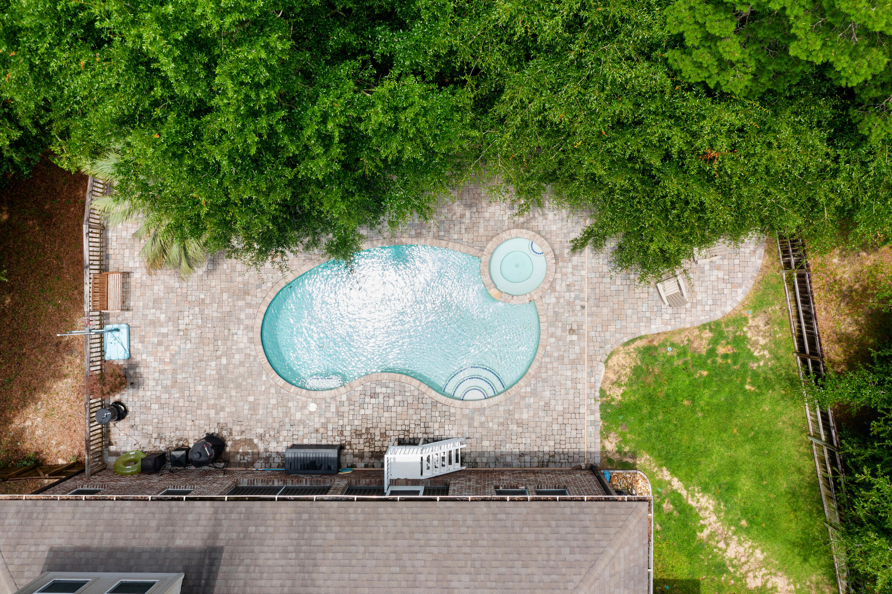 ROCKY BAYOU COUNTRY CLUB ESTATES 10 - Residential