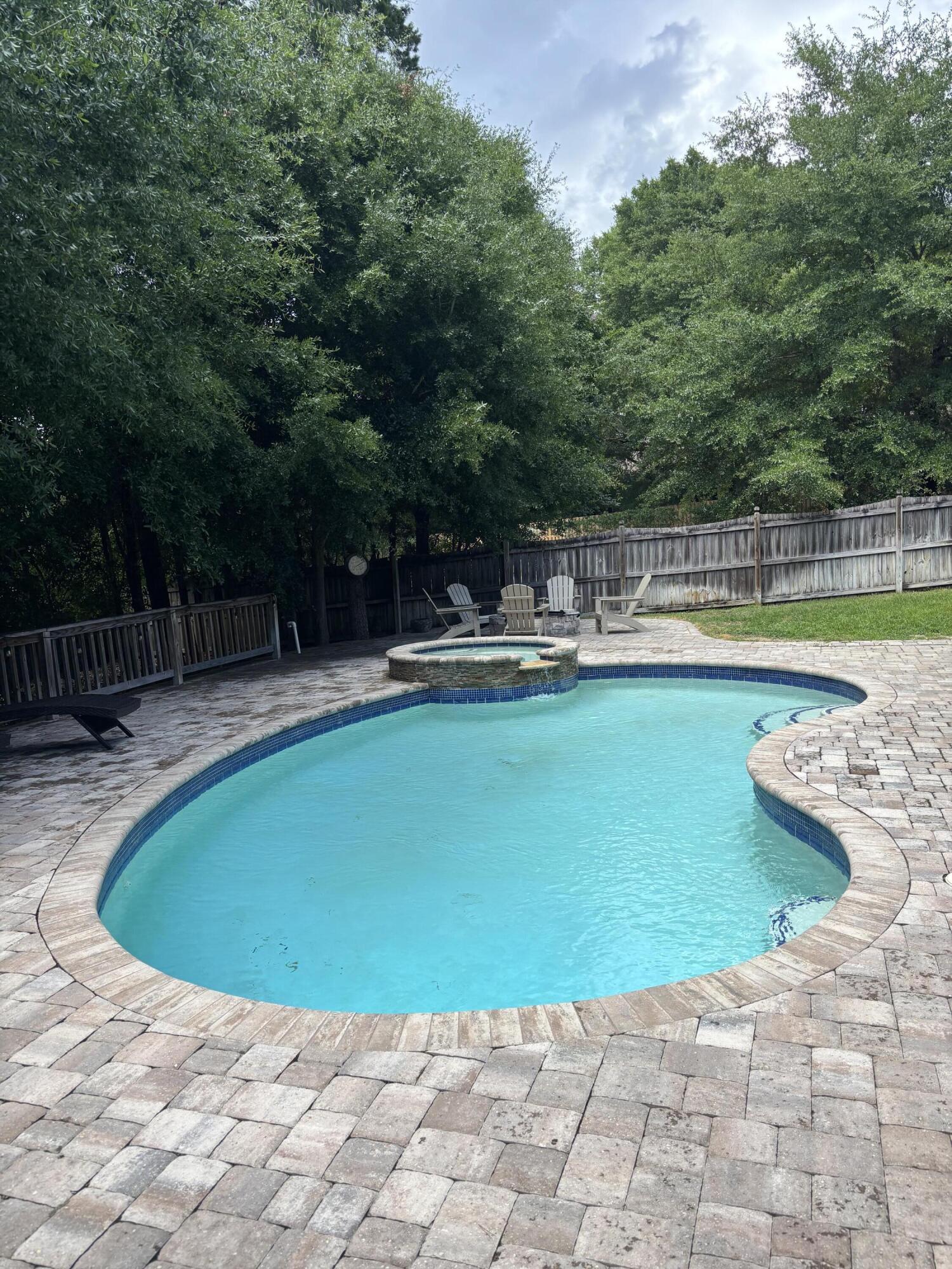 ROCKY BAYOU COUNTRY CLUB ESTATES 10 - Residential
