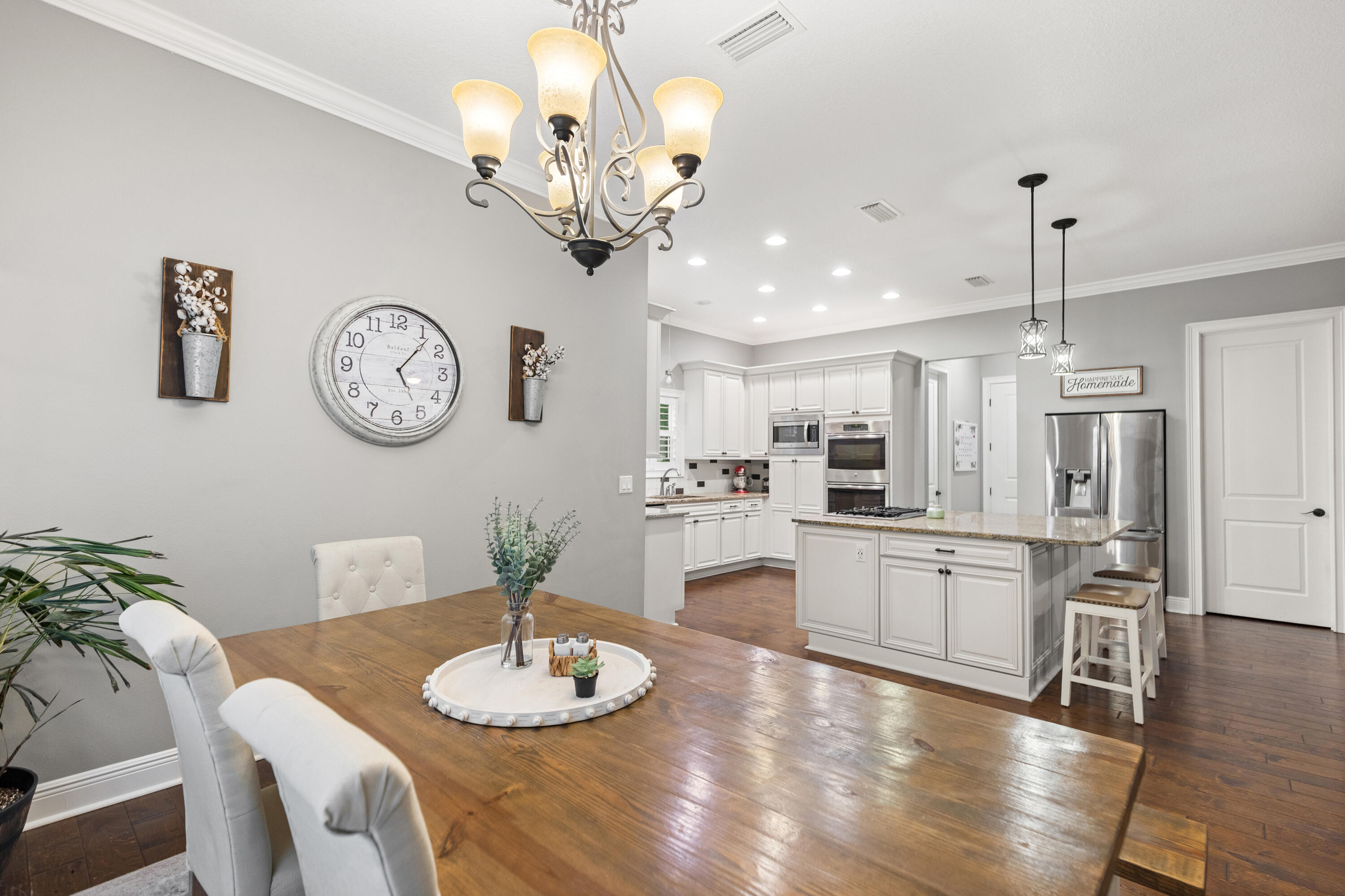 ROCKY BAYOU COUNTRY CLUB ESTATES 10 - Residential