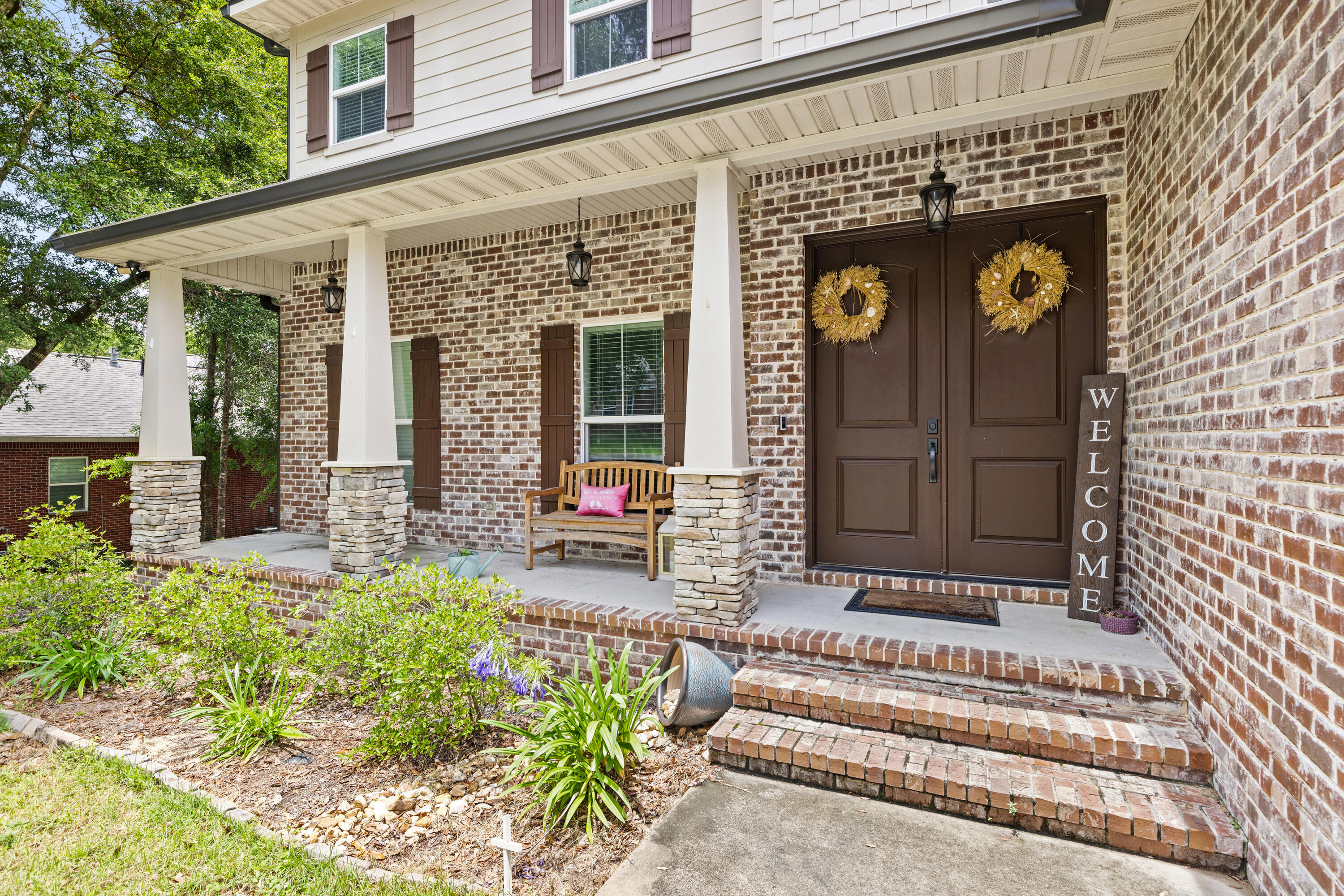 4104 Bond Circle