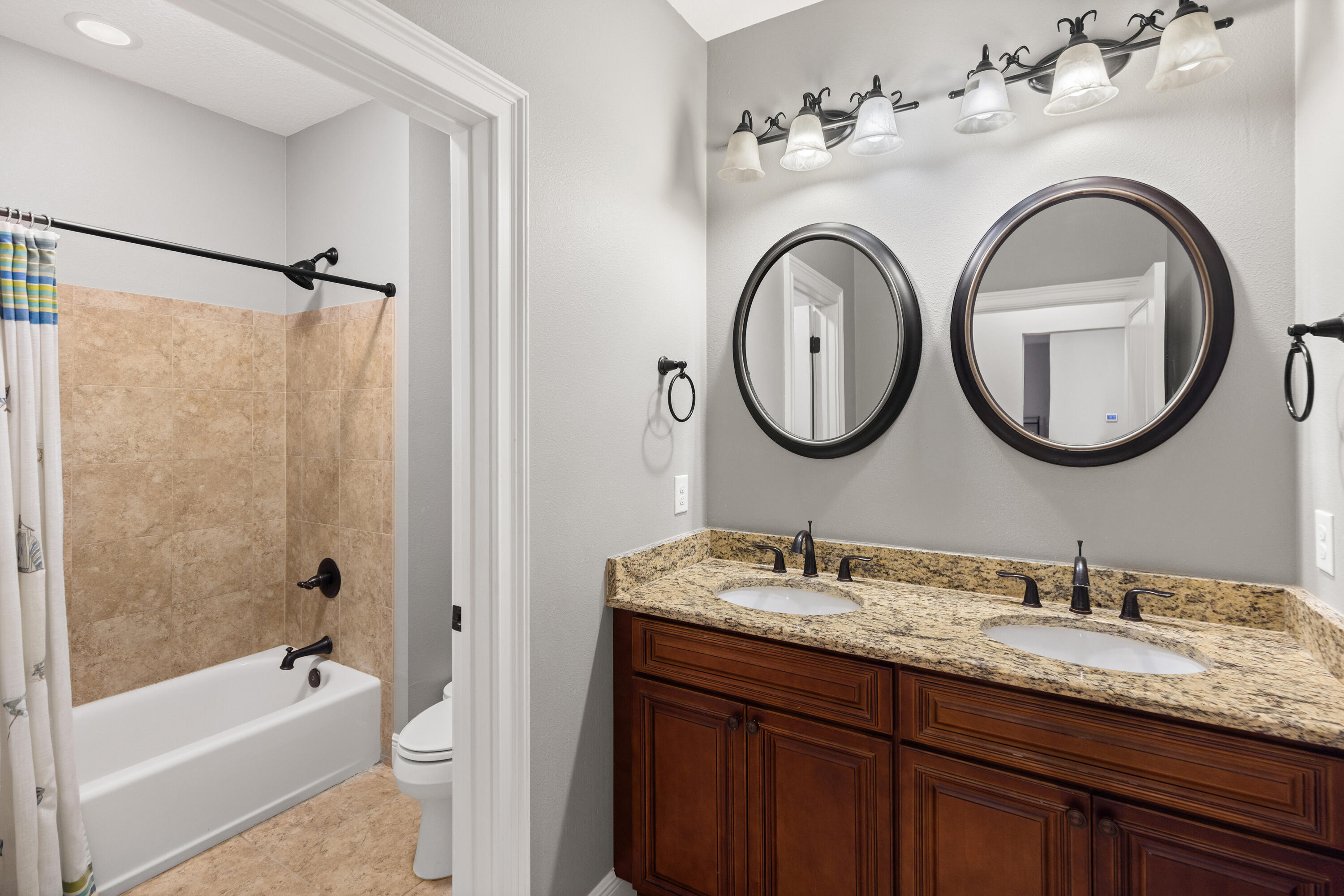 ROCKY BAYOU COUNTRY CLUB ESTATES 10 - Residential