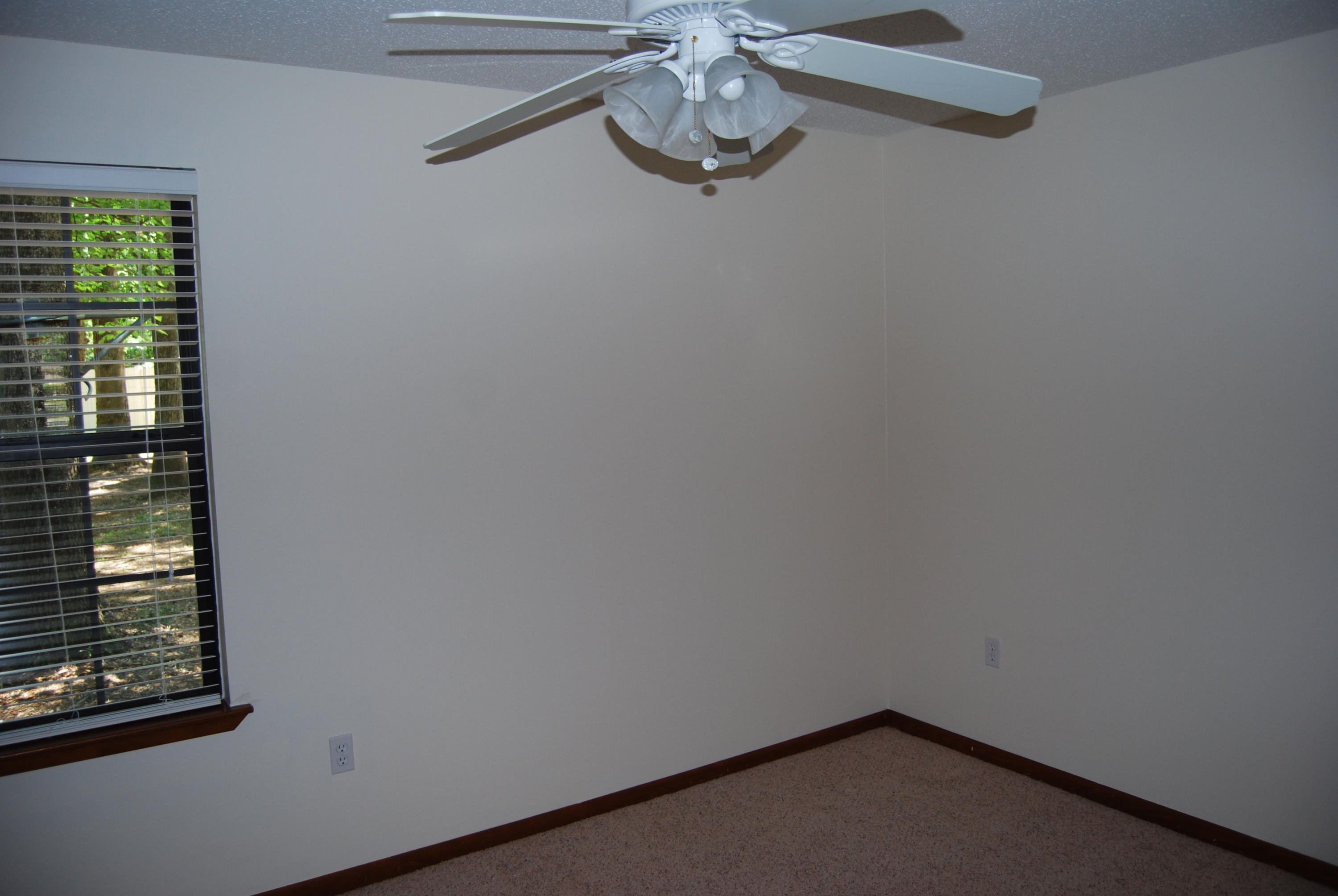 HOLLY HILLS - Residential