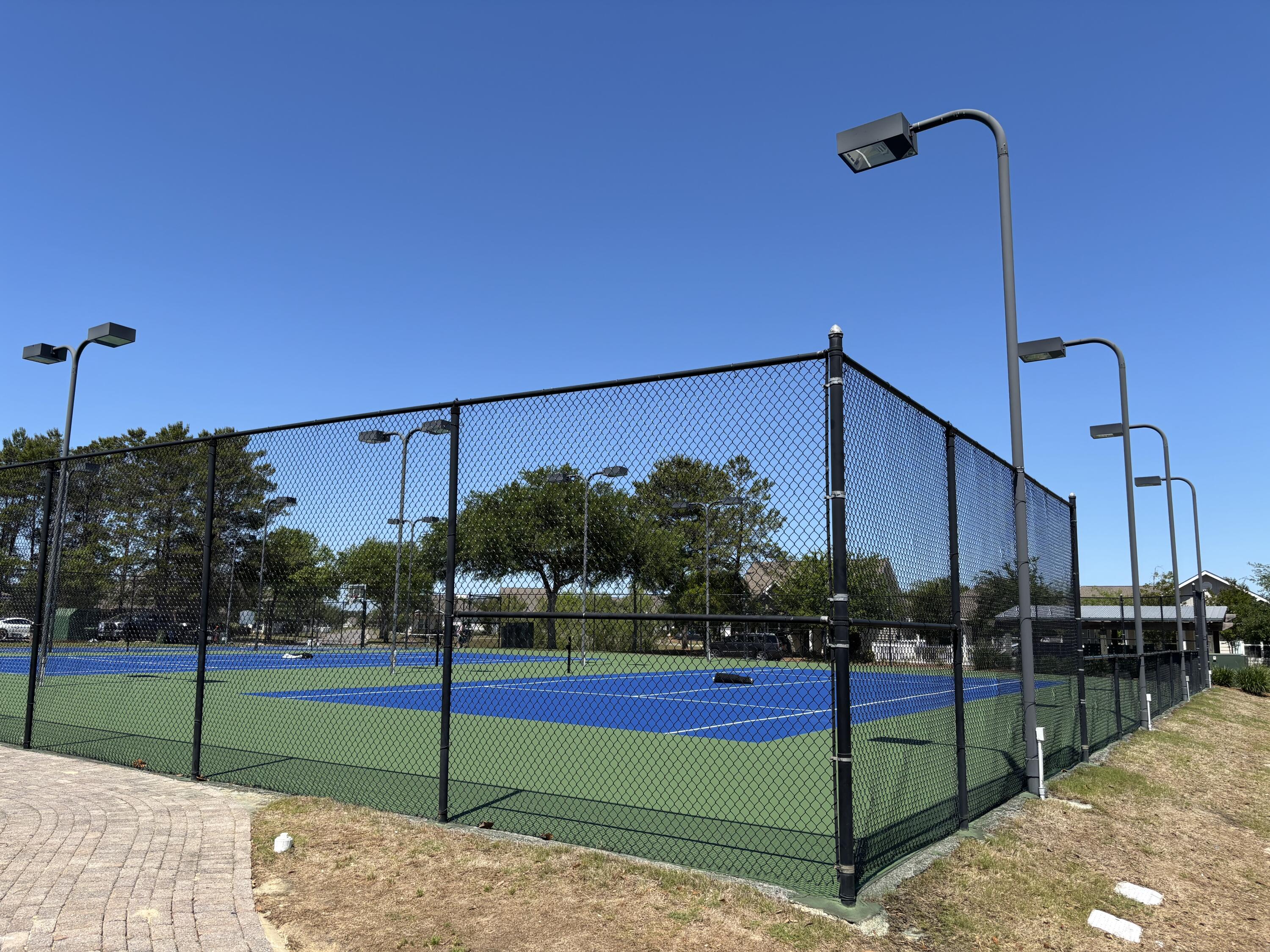 HAMMOCK BAY PASSAGES - Residential