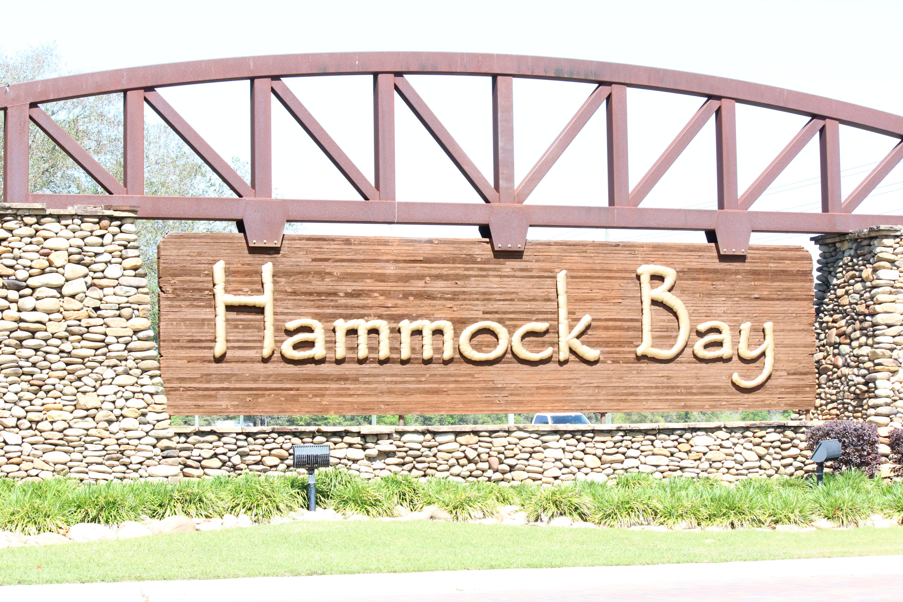 HAMMOCK BAY PASSAGES - Residential