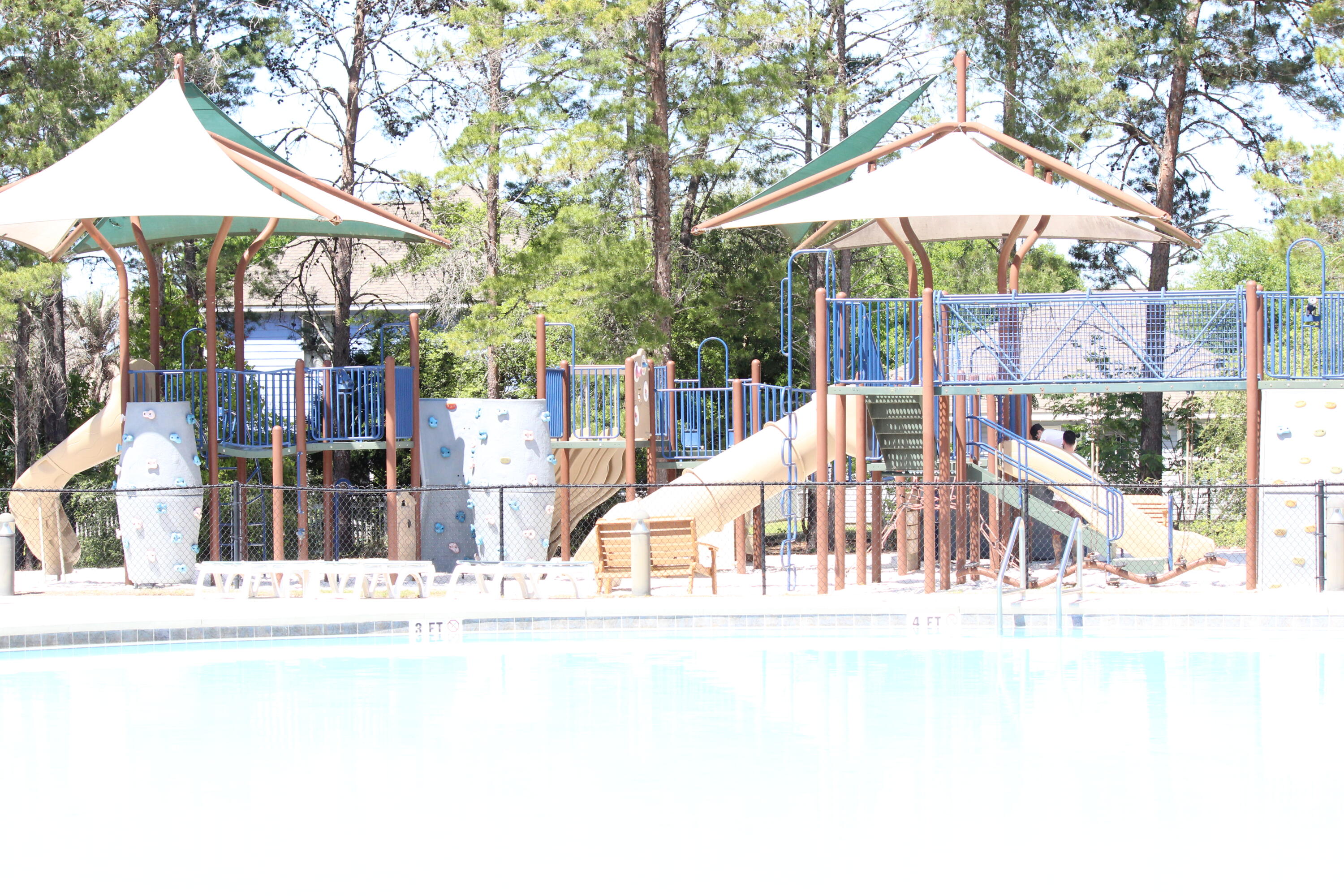 HAMMOCK BAY PASSAGES - Residential