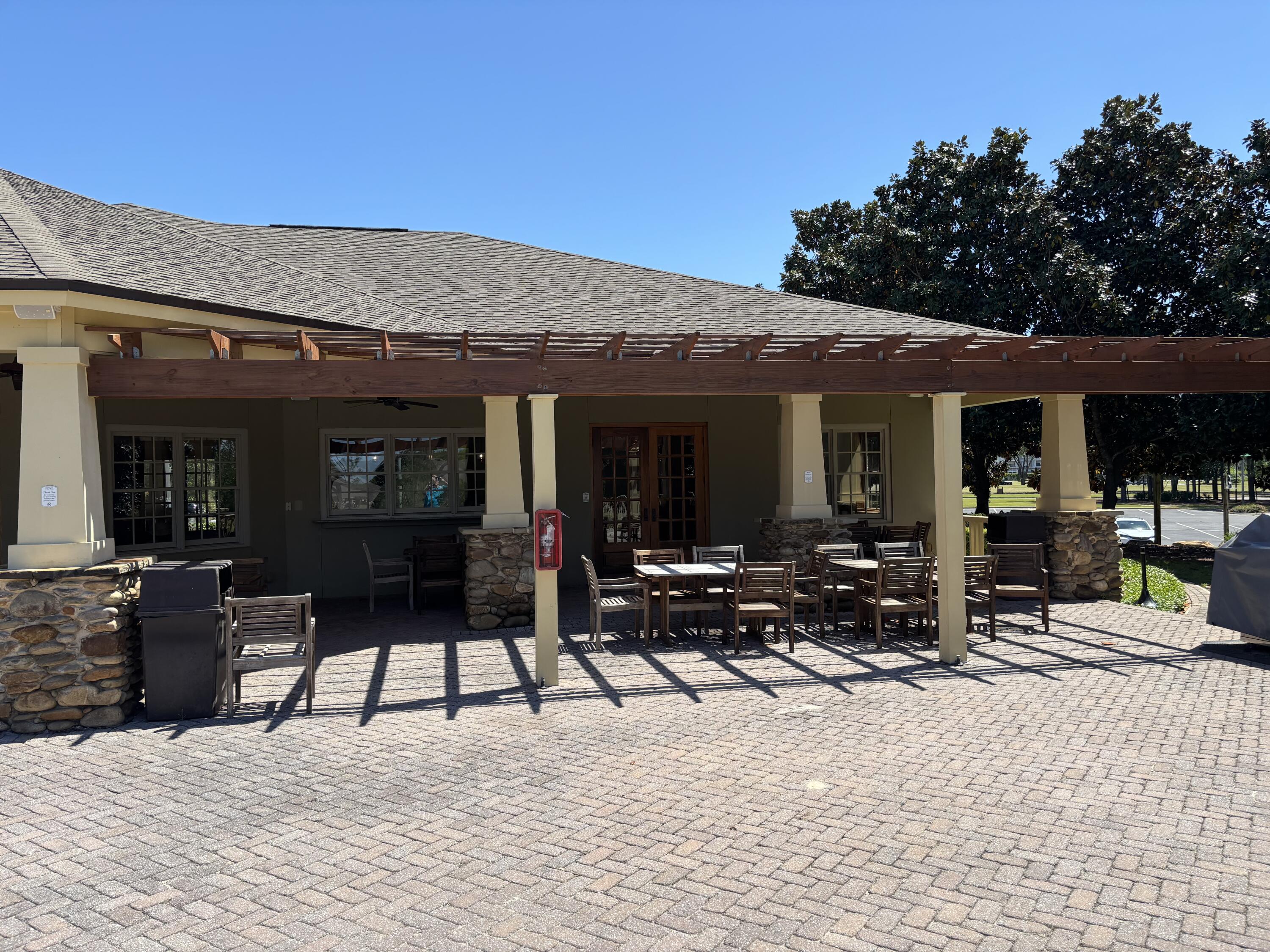 HAMMOCK BAY PASSAGES - Residential