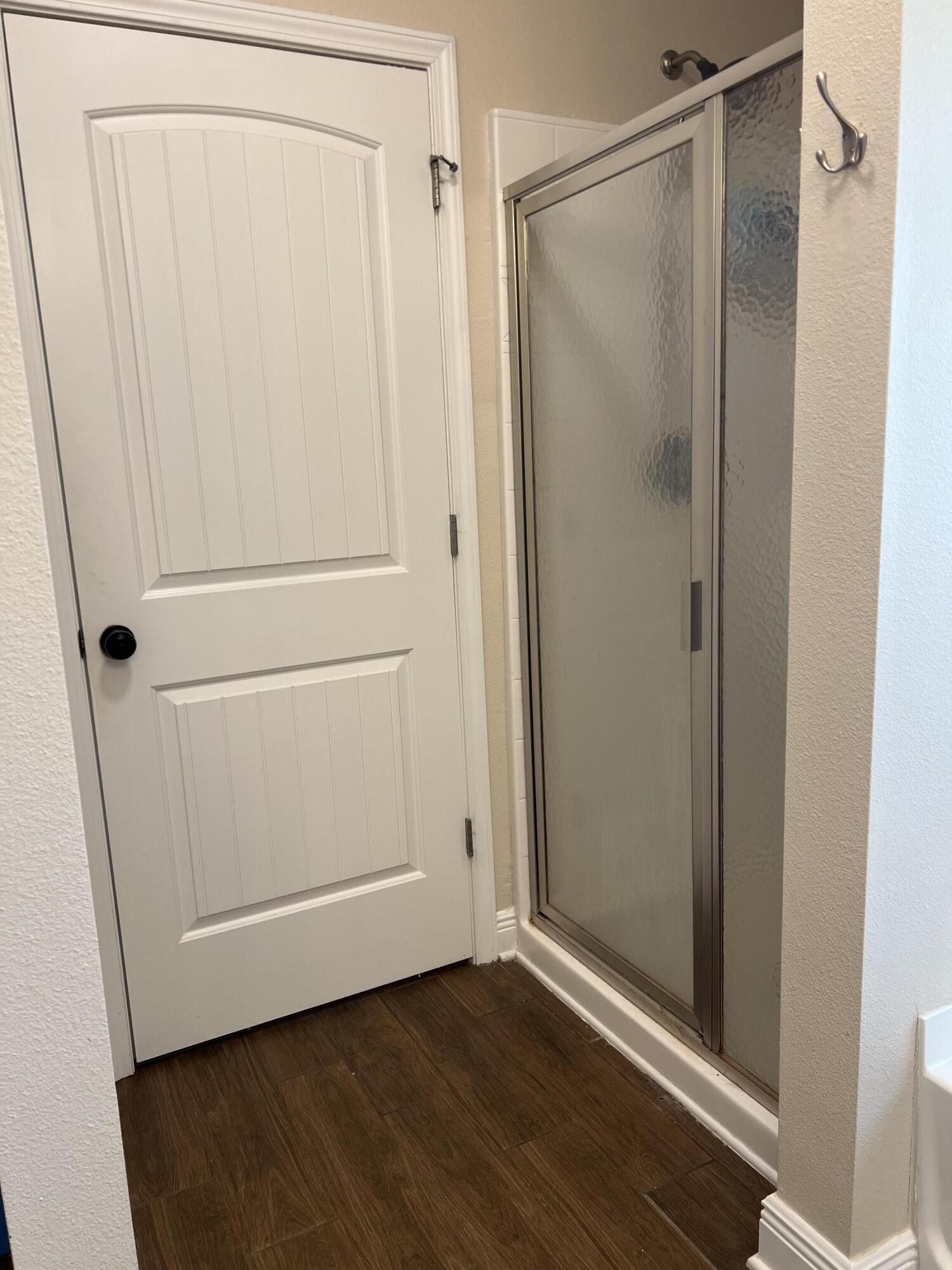 HAMMOCK BAY PASSAGES - Residential
