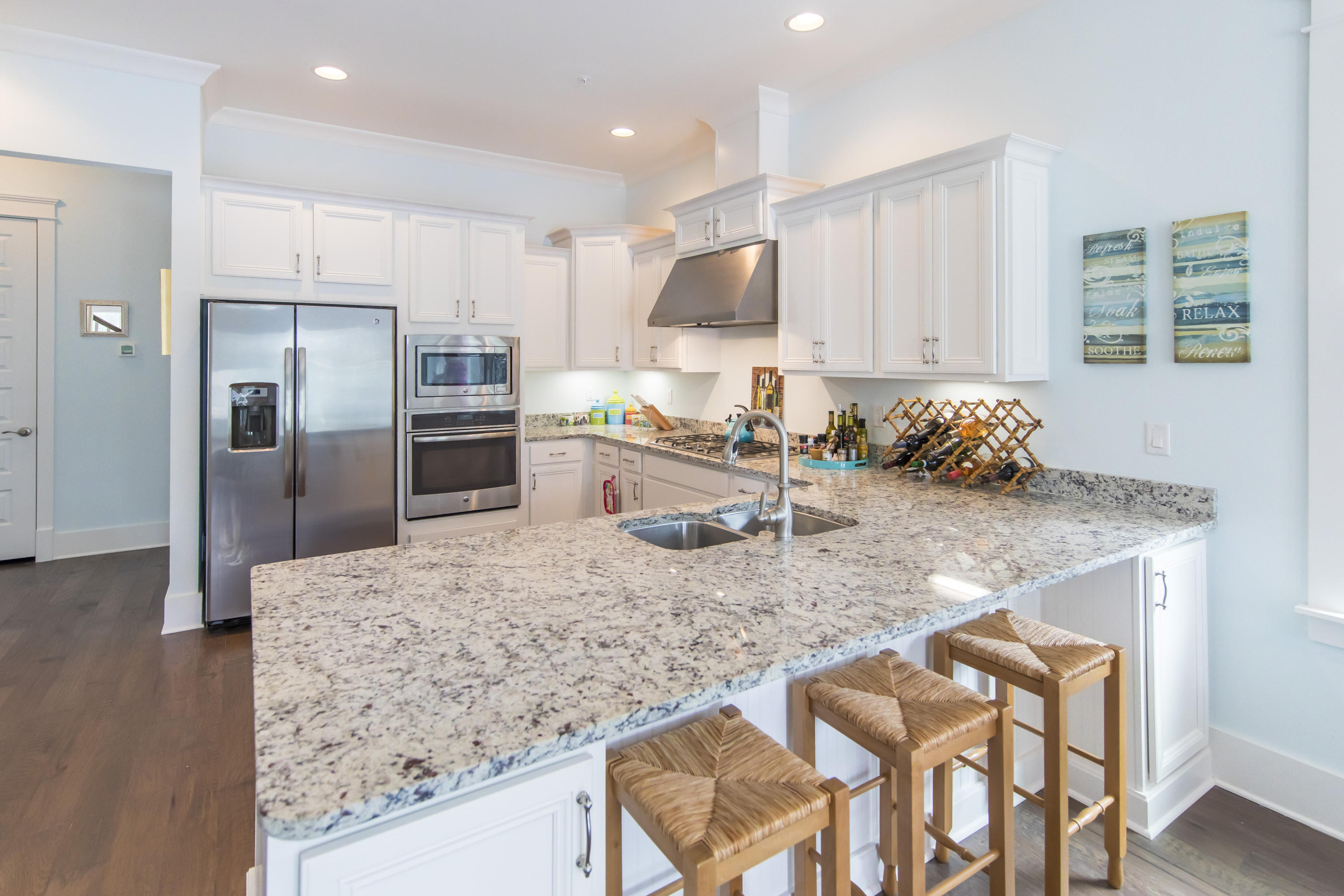 HIGHLAND PARKS - Residential