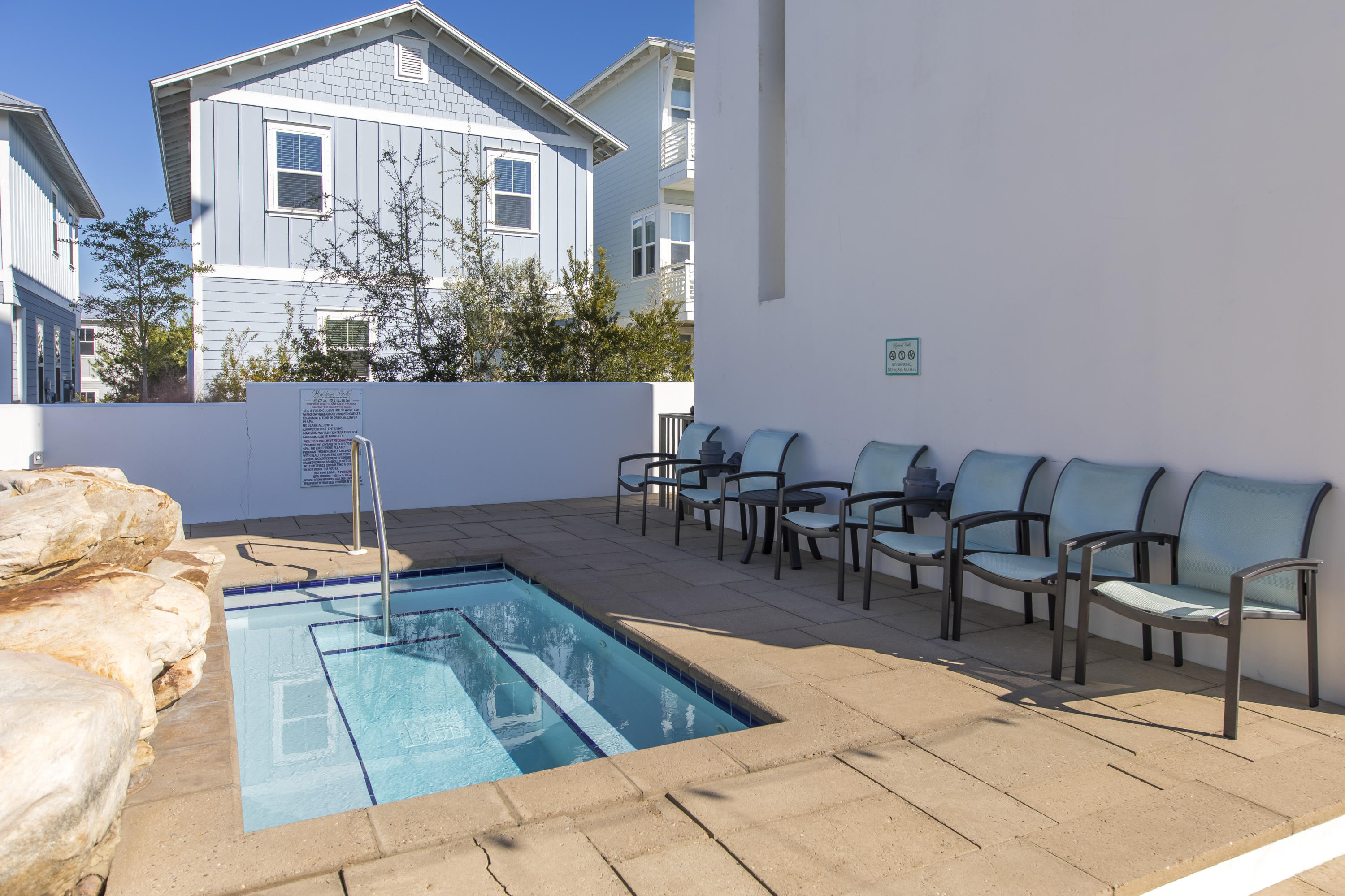 HIGHLAND PARKS - Residential