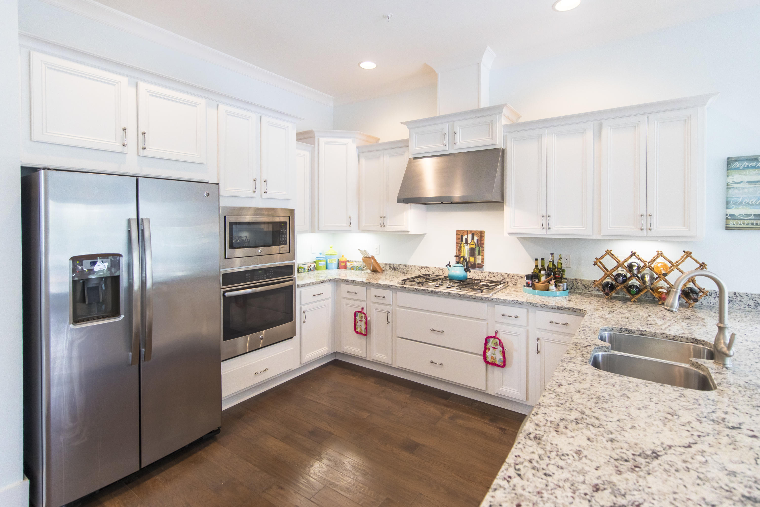 HIGHLAND PARKS - Residential