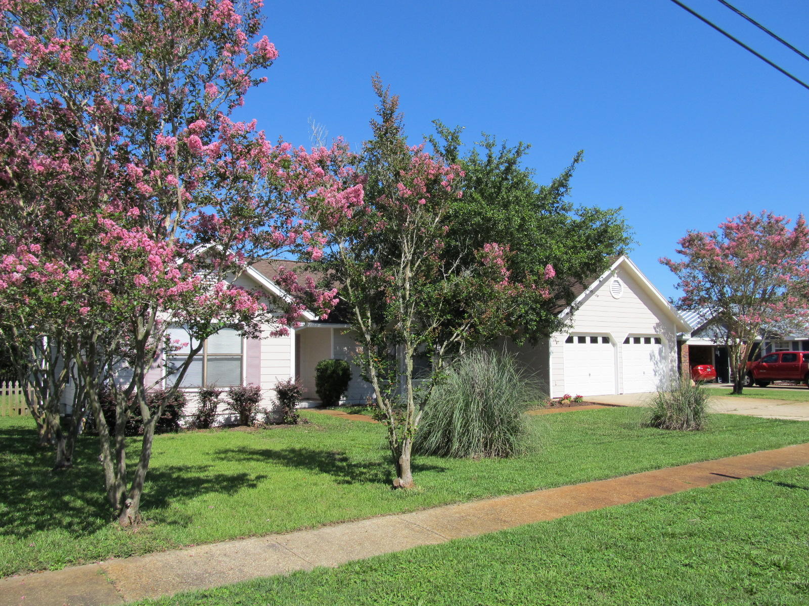 FOX DEN VILLAGES - Residential