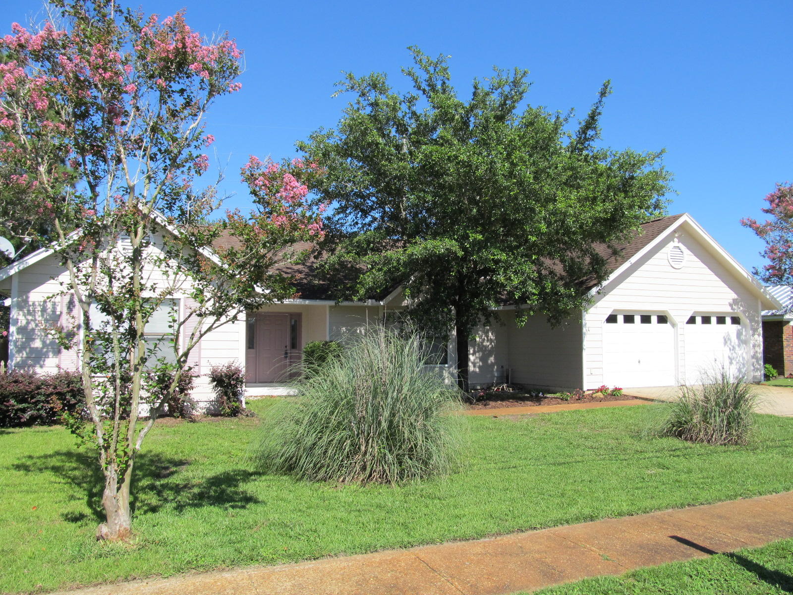 FOX DEN VILLAGES - Residential