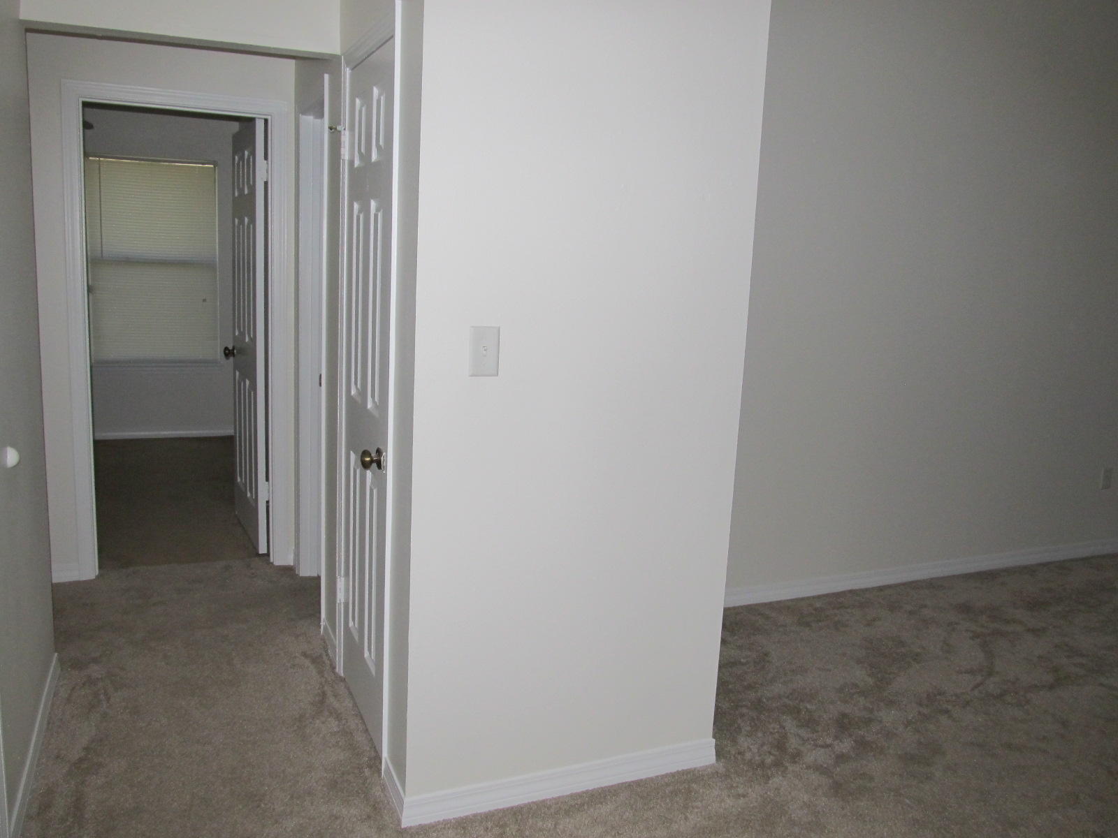 FOX DEN VILLAGES - Residential