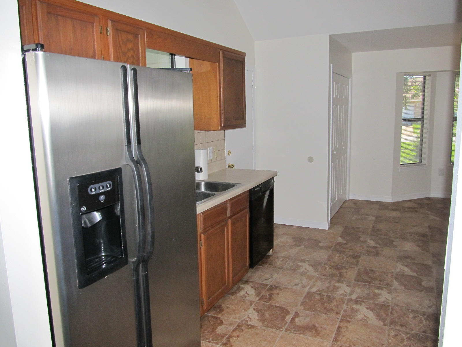 FOX DEN VILLAGES - Residential