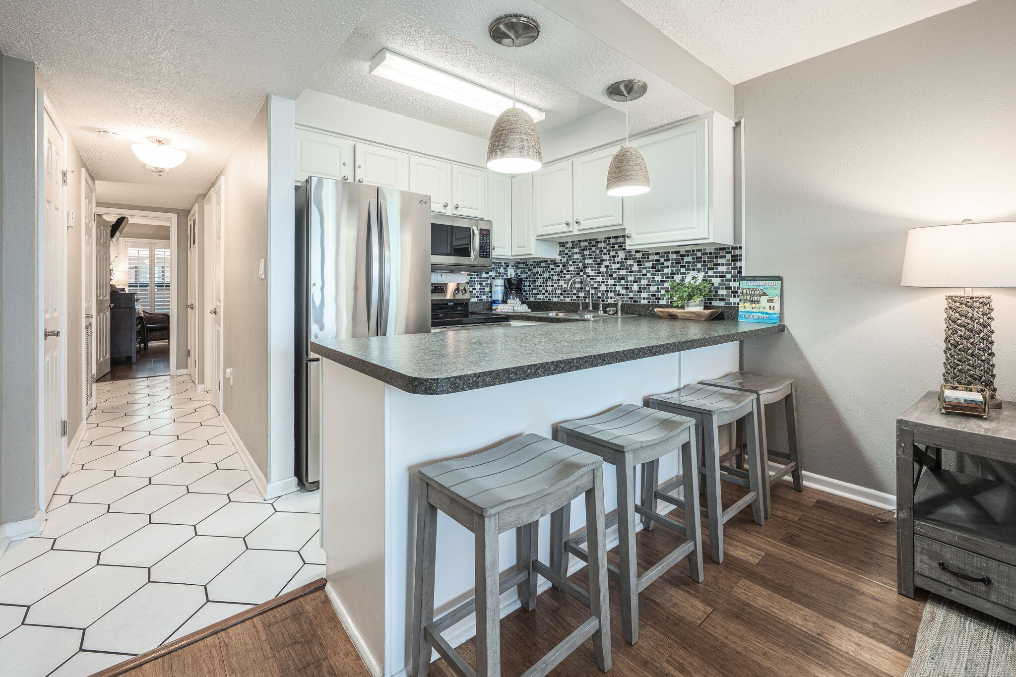 Jetty East Condominium - Residential