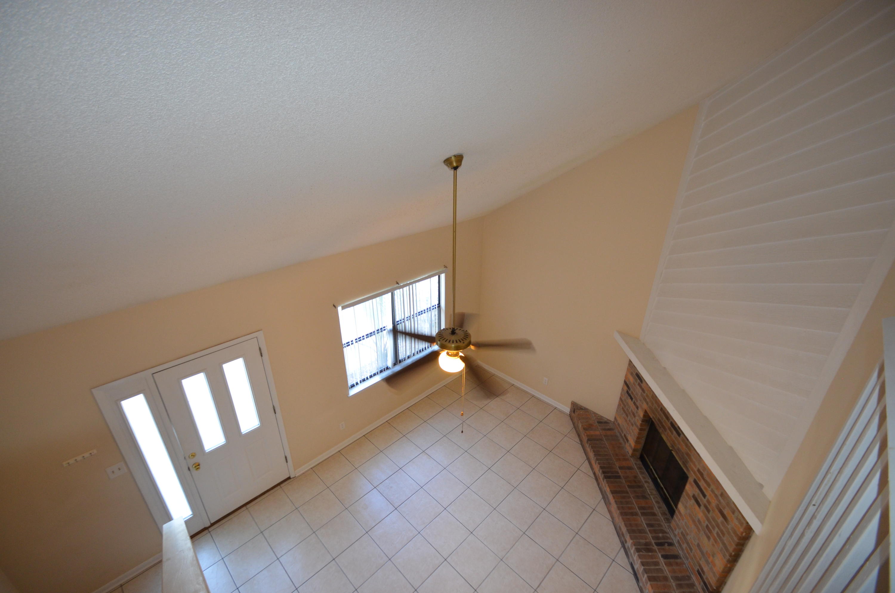 BELL-BROOK ESTATES 1ST ADDN - Residential Lease