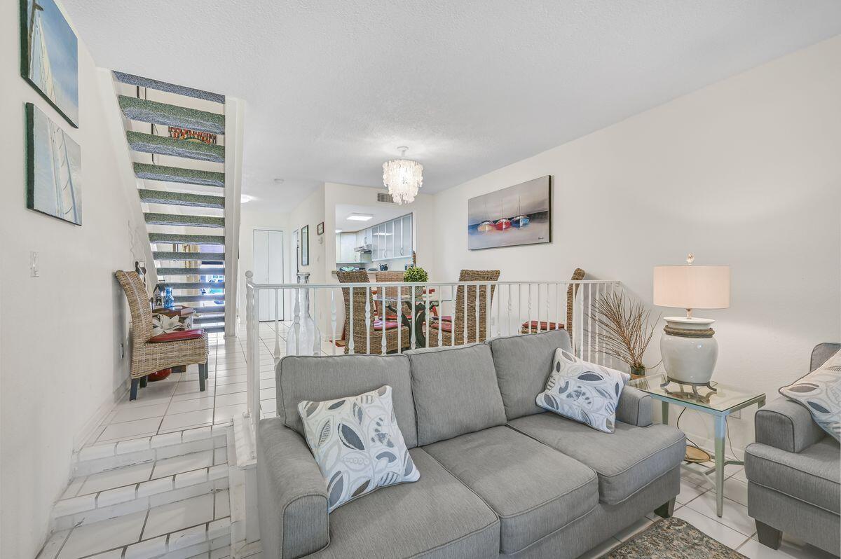 BAYOU VILLAGE CONDO PH 1 - Residential