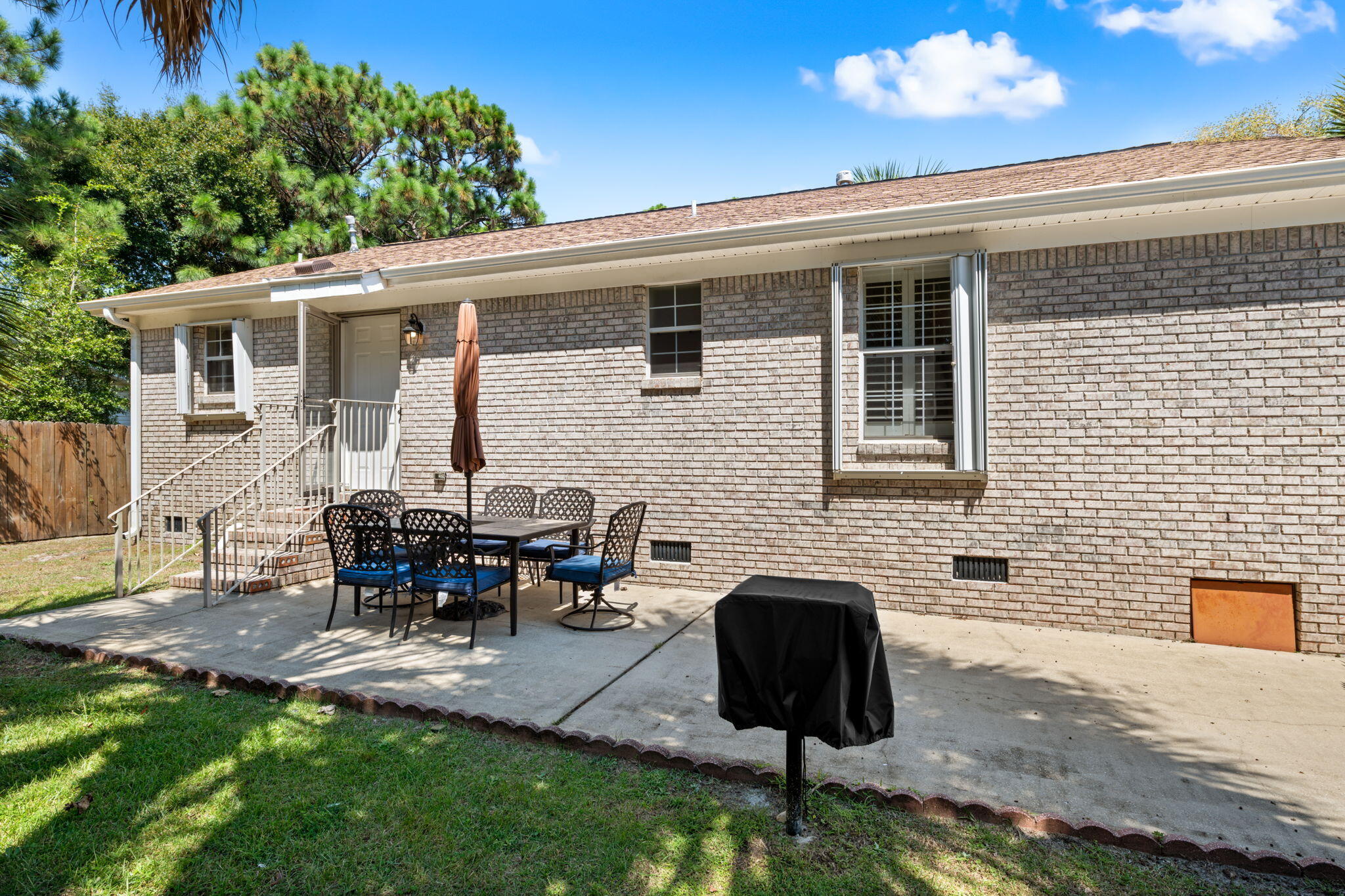 Navarre 2nd Addition - Residential