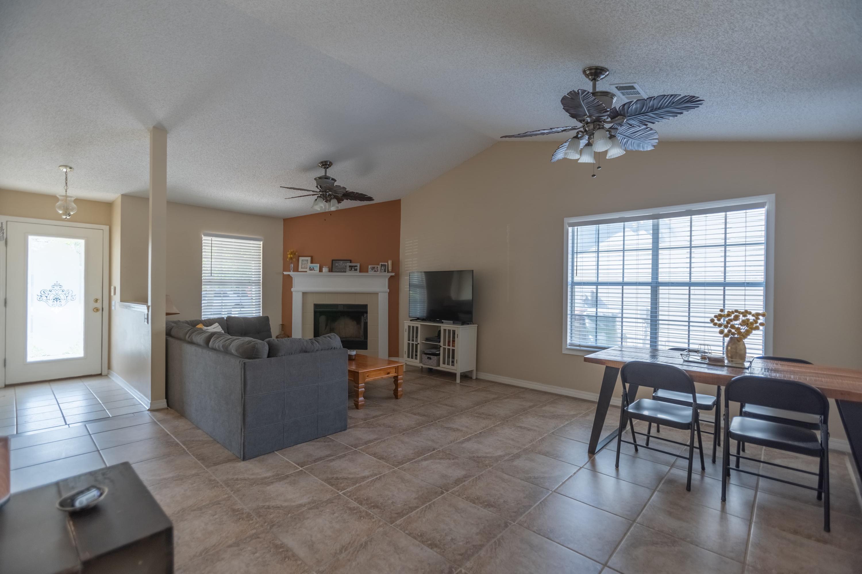 STERLING POINT - Residential