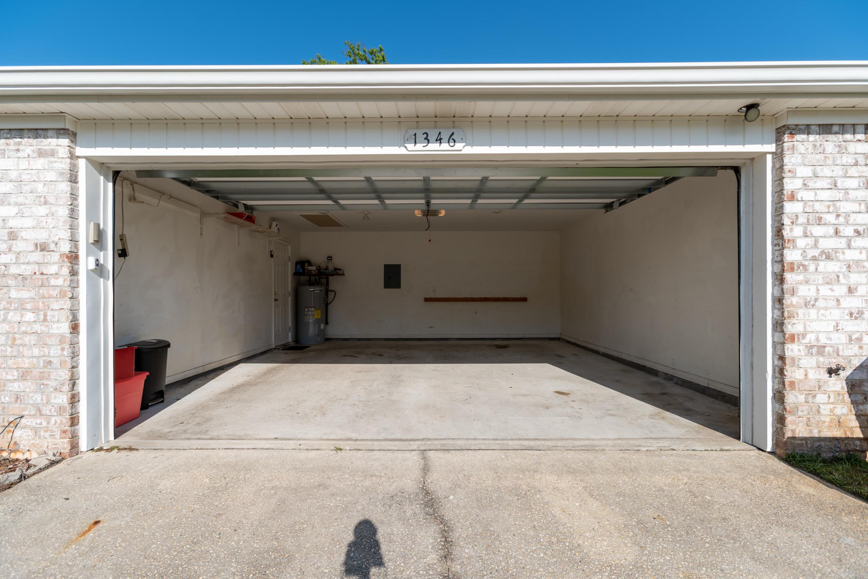 STERLING POINT - Residential