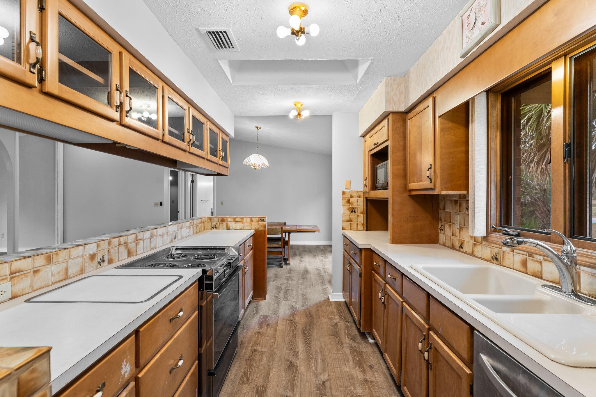 SUNNY HILLS SD - Residential