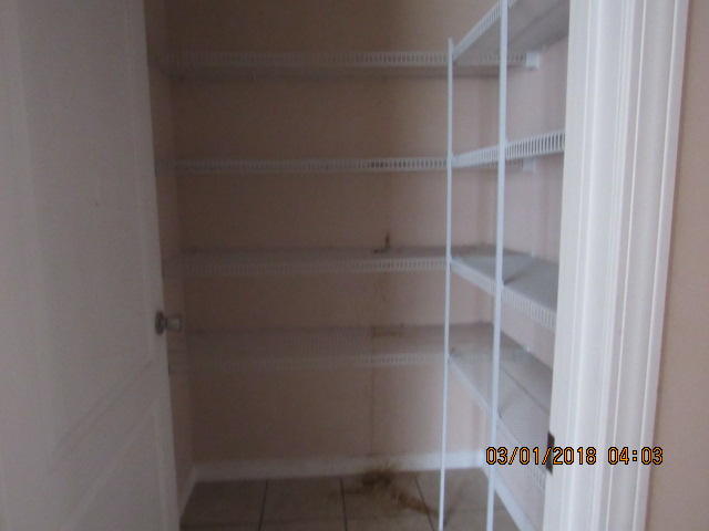 OAKWOOD LAKES ESTATES - Residential