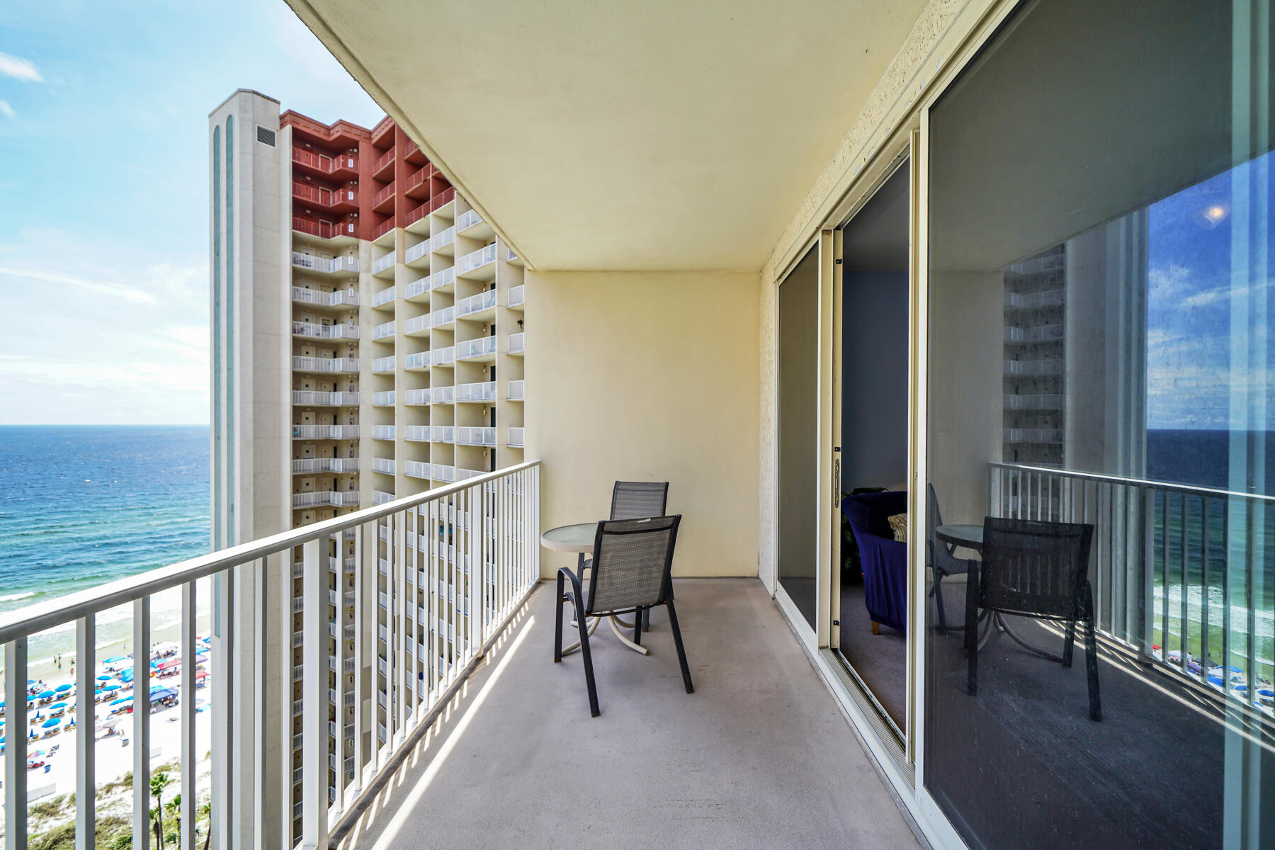 SHORES OF PANAMA Phase I - Residential