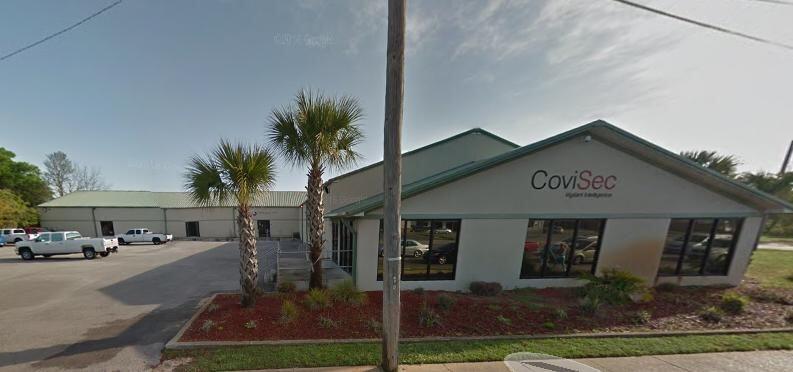 16,555 Flex space, 3000 SF of office and 13,555 sf of warehouse, loading dock, parcel fronts 2 roads for easy access for trucks etc, located on Racetrack Road in Fort Walton Beach, high 24' warehouse ceilings and large parking area