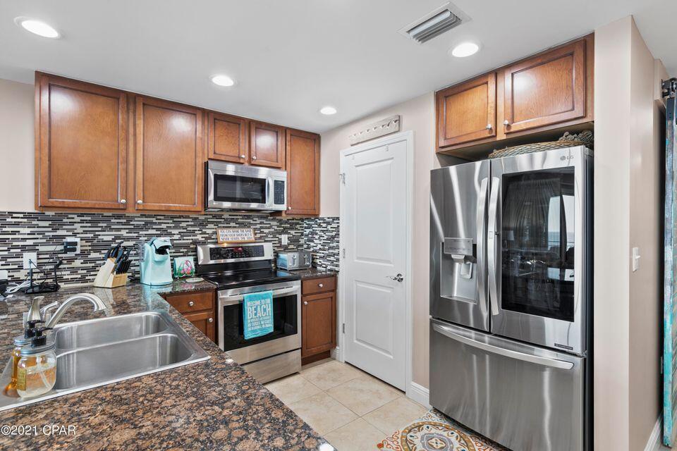 Sterling Breeze - Residential