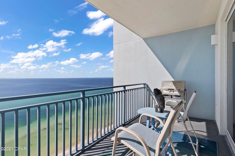 Sterling Breeze - Residential