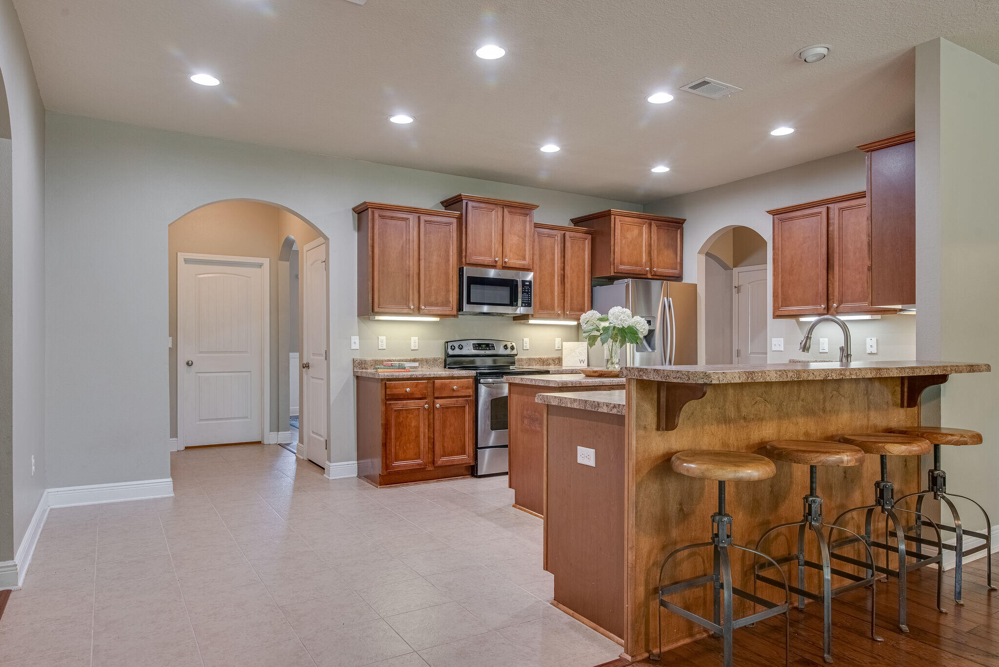 SUMMERSET ESTATES - Residential