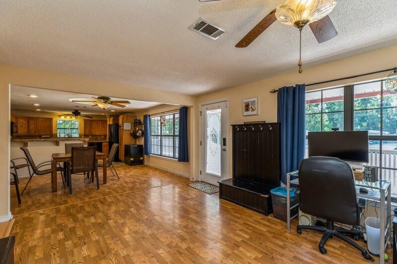 NO RECORDED SUBDIVISION - Residential
