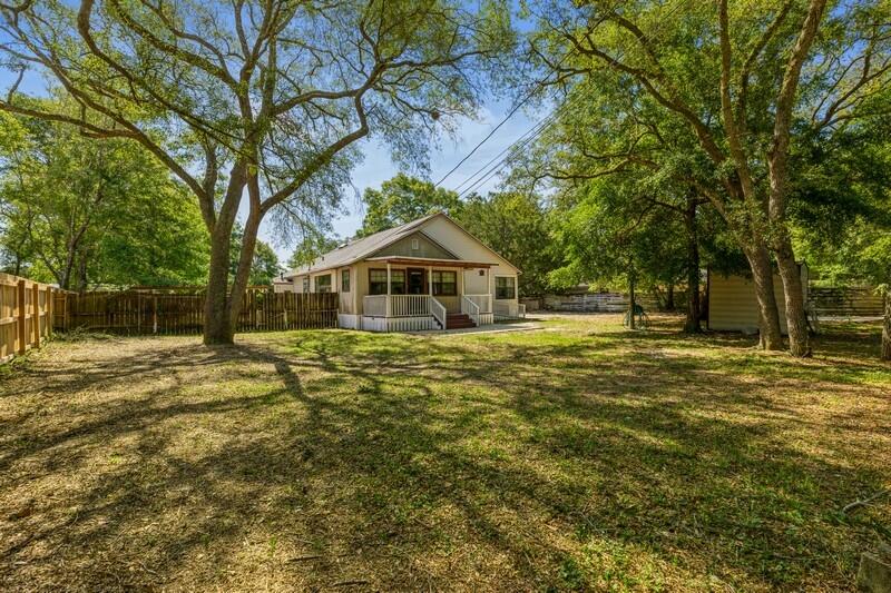 NO RECORDED SUBDIVISION - Residential