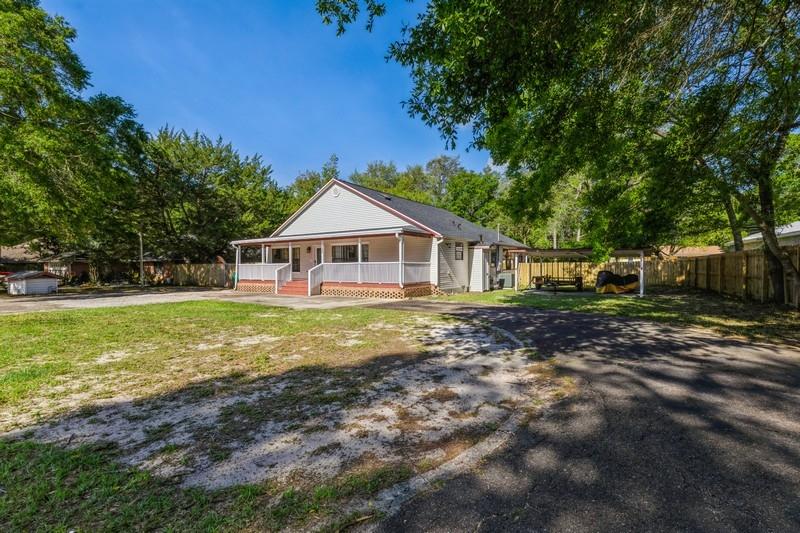 NO RECORDED SUBDIVISION - Residential