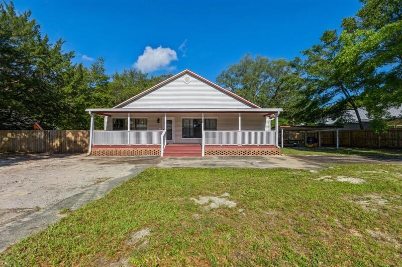 NO RECORDED SUBDIVISION - Residential