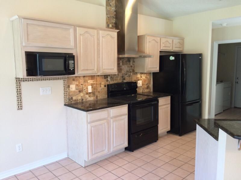 HOLLEY BY THE SEA - Residential