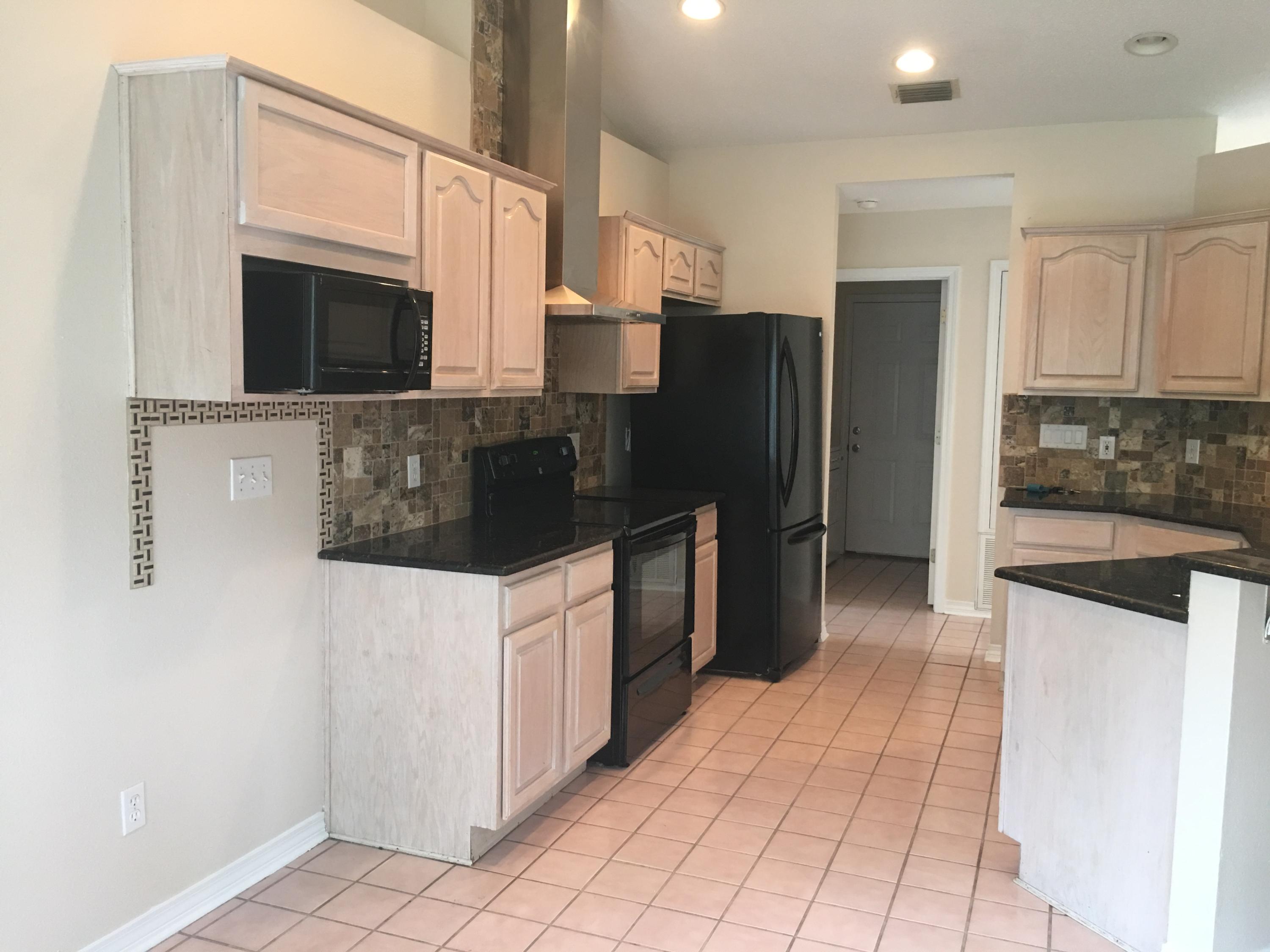 HOLLEY BY THE SEA - Residential