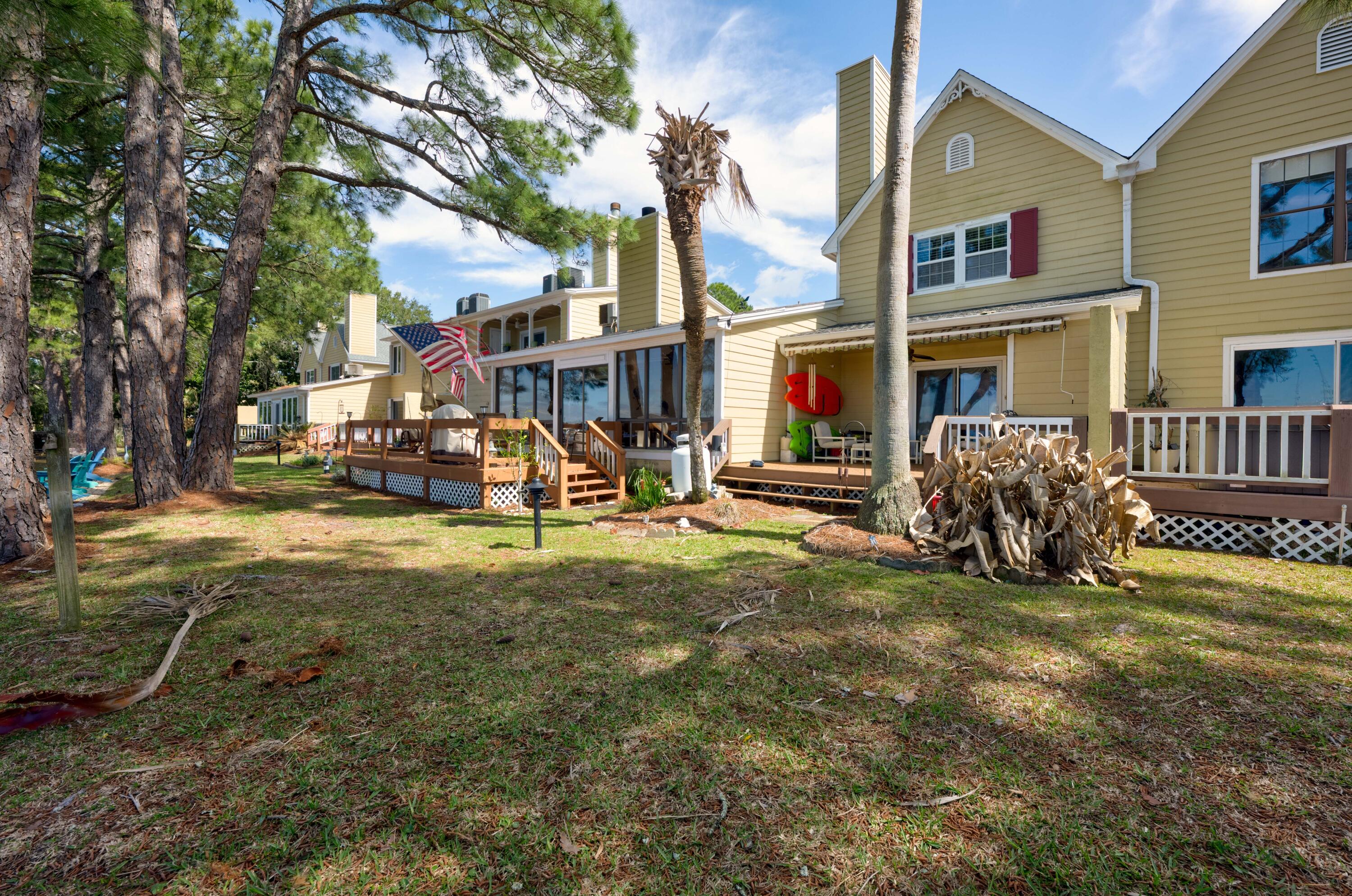 GARNIERS CAY T/H - Residential