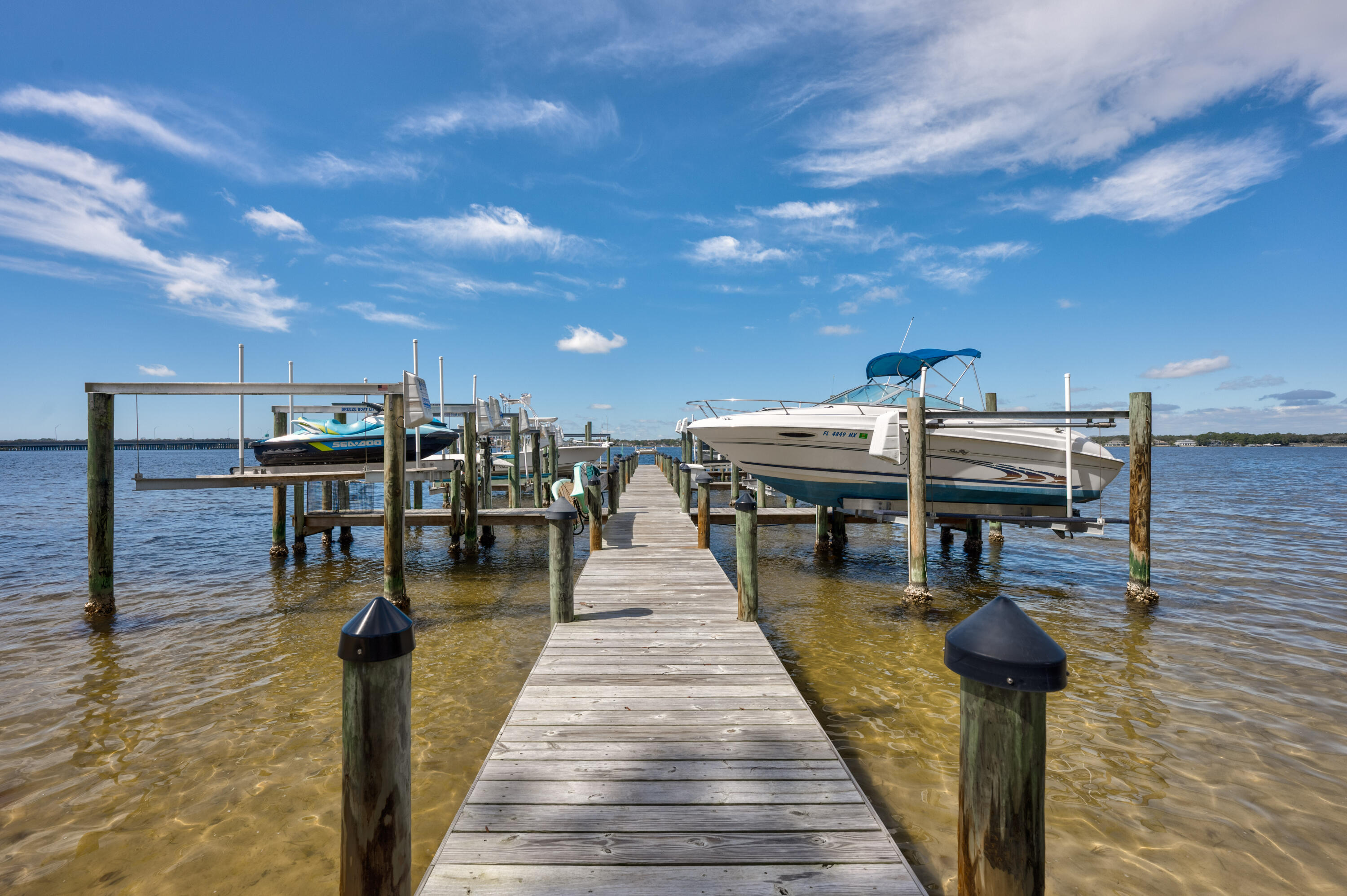 GARNIERS CAY T/H - Residential