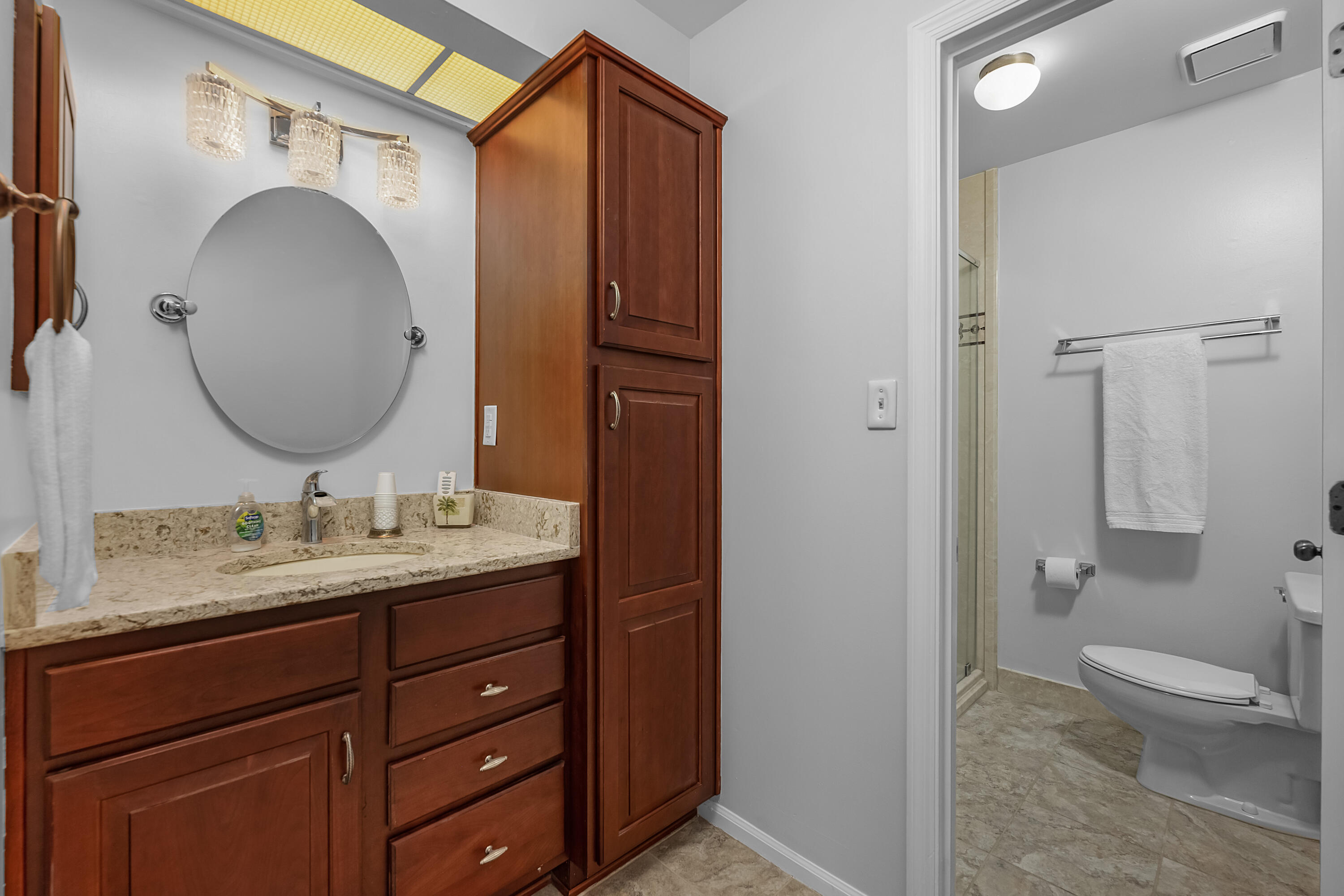 GARNIERS CAY T/H - Residential