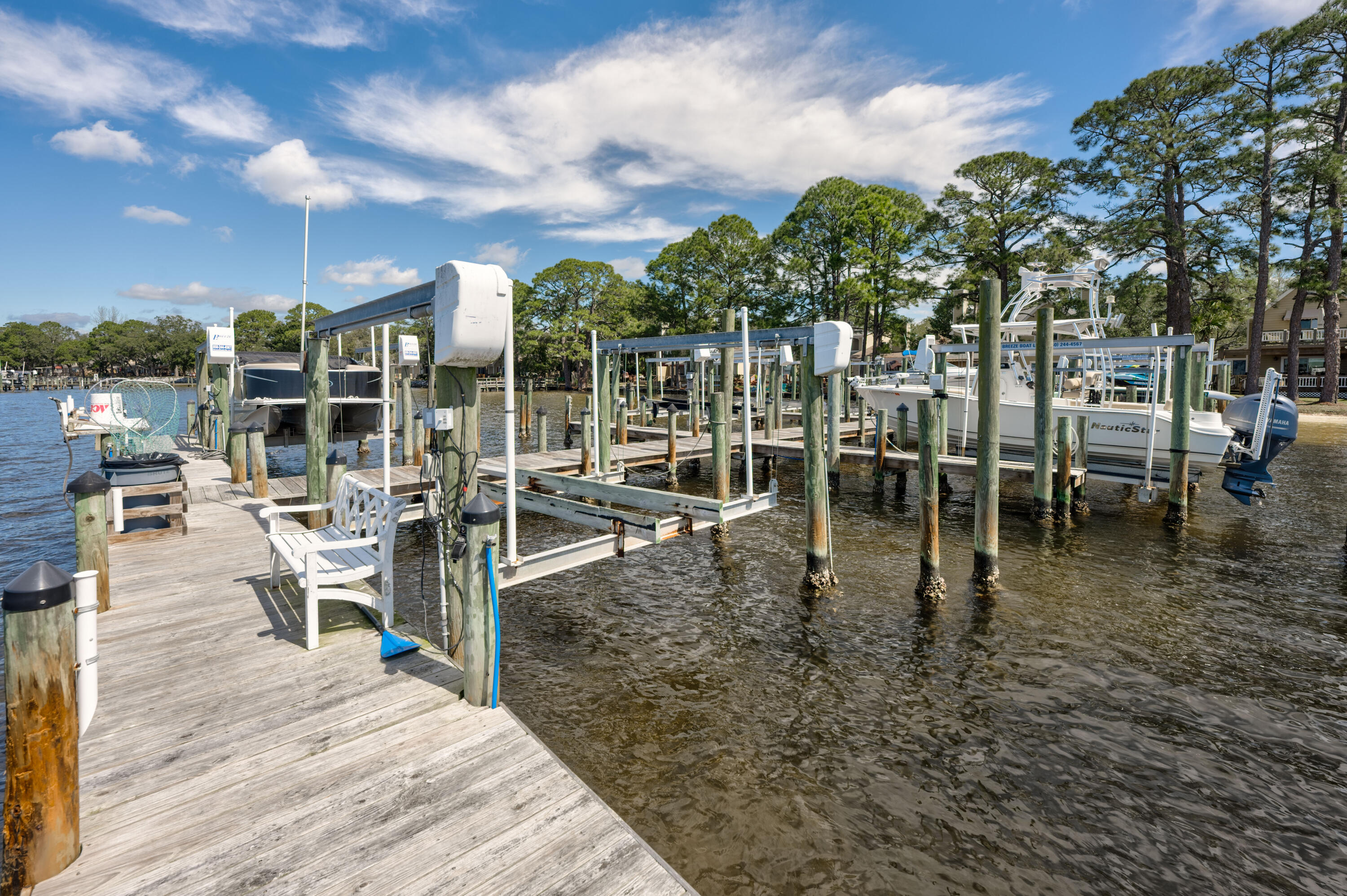 GARNIERS CAY T/H - Residential