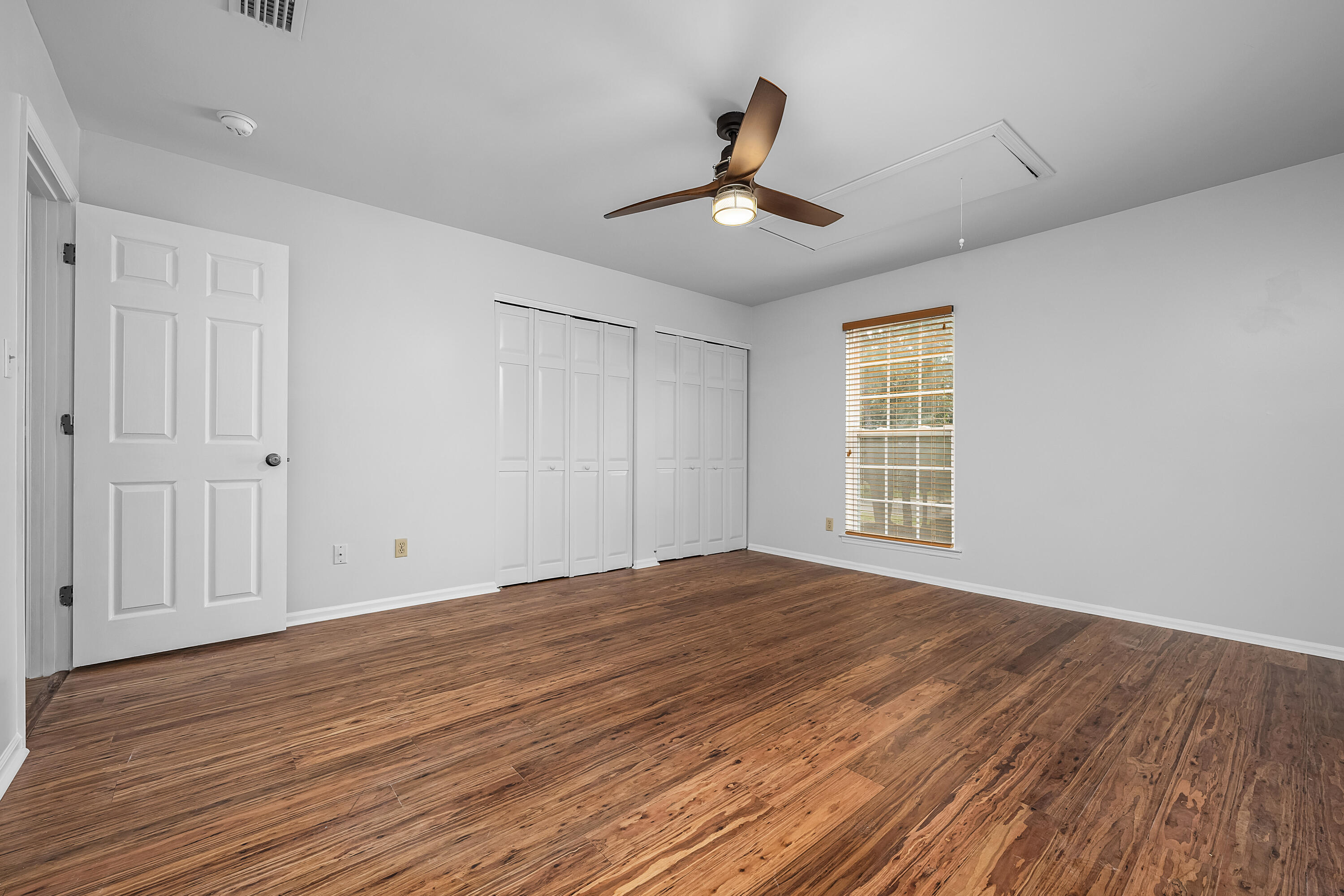 GARNIERS CAY T/H - Residential