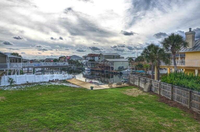 HOLIDAY ISLE - Residential