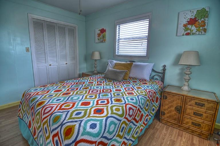 HOLIDAY ISLE - Residential