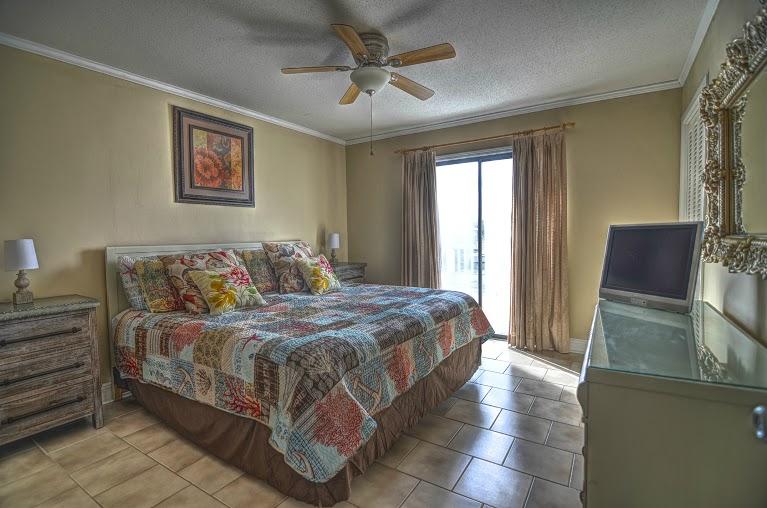 HOLIDAY ISLE - Residential