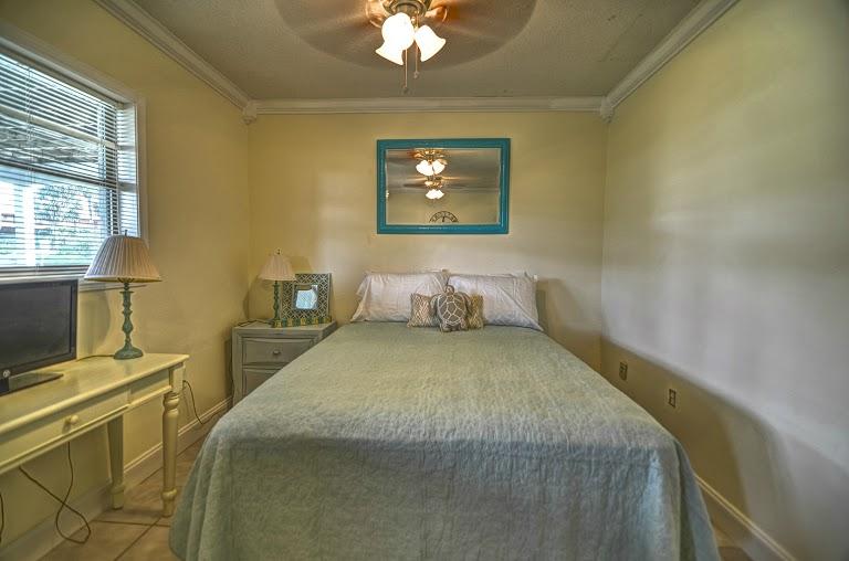 HOLIDAY ISLE - Residential