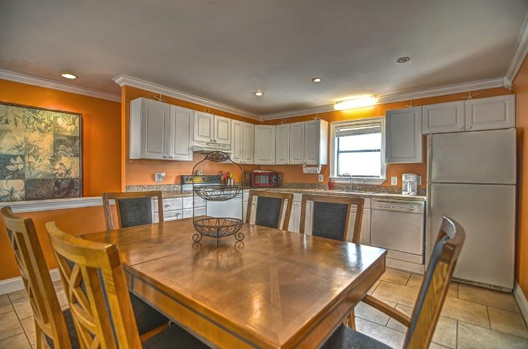 HOLIDAY ISLE - Residential