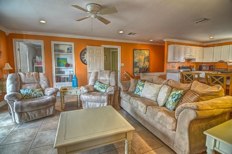 HOLIDAY ISLE - Residential